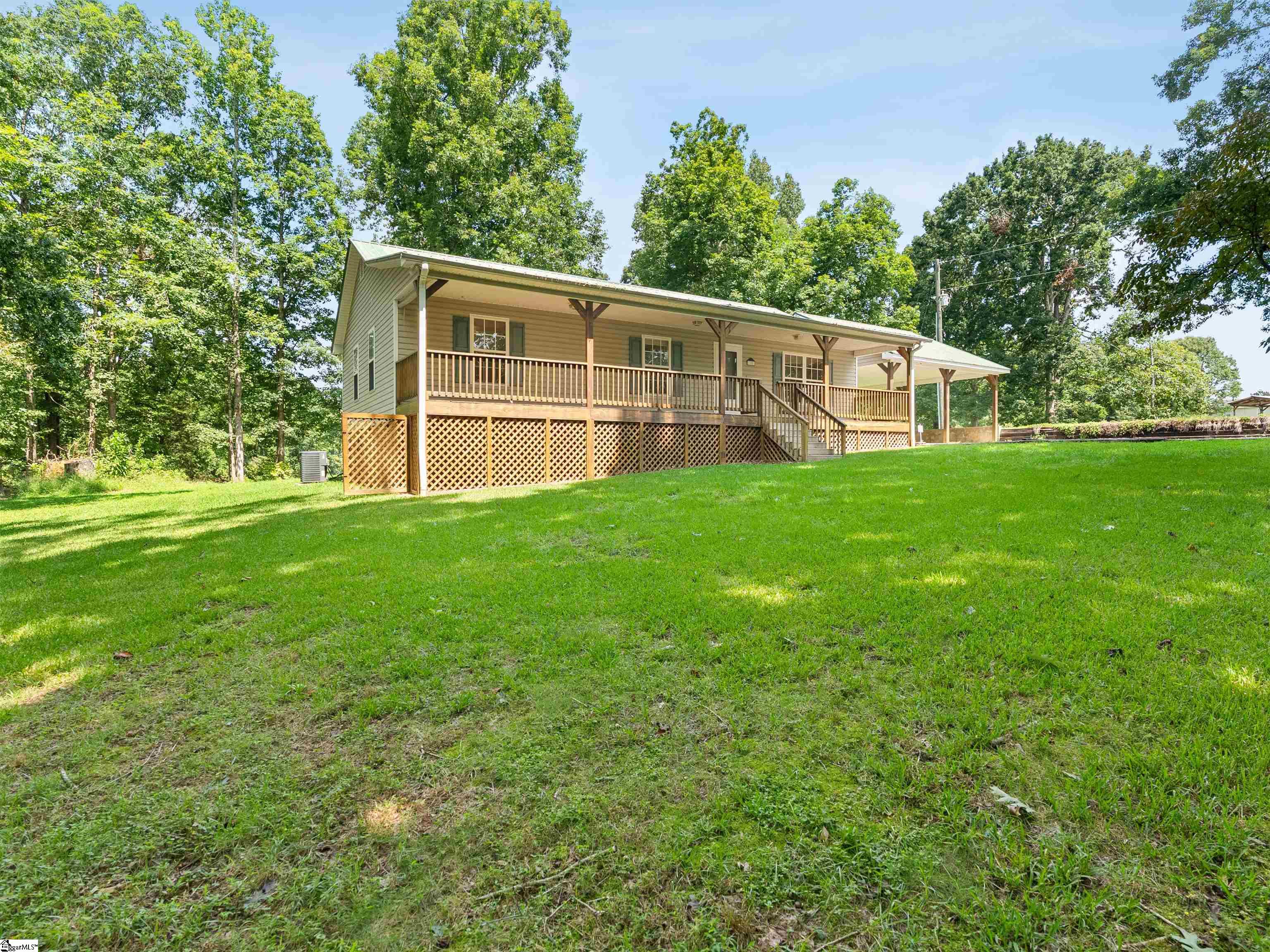 300 Cooley Road Campobello, SC 29322