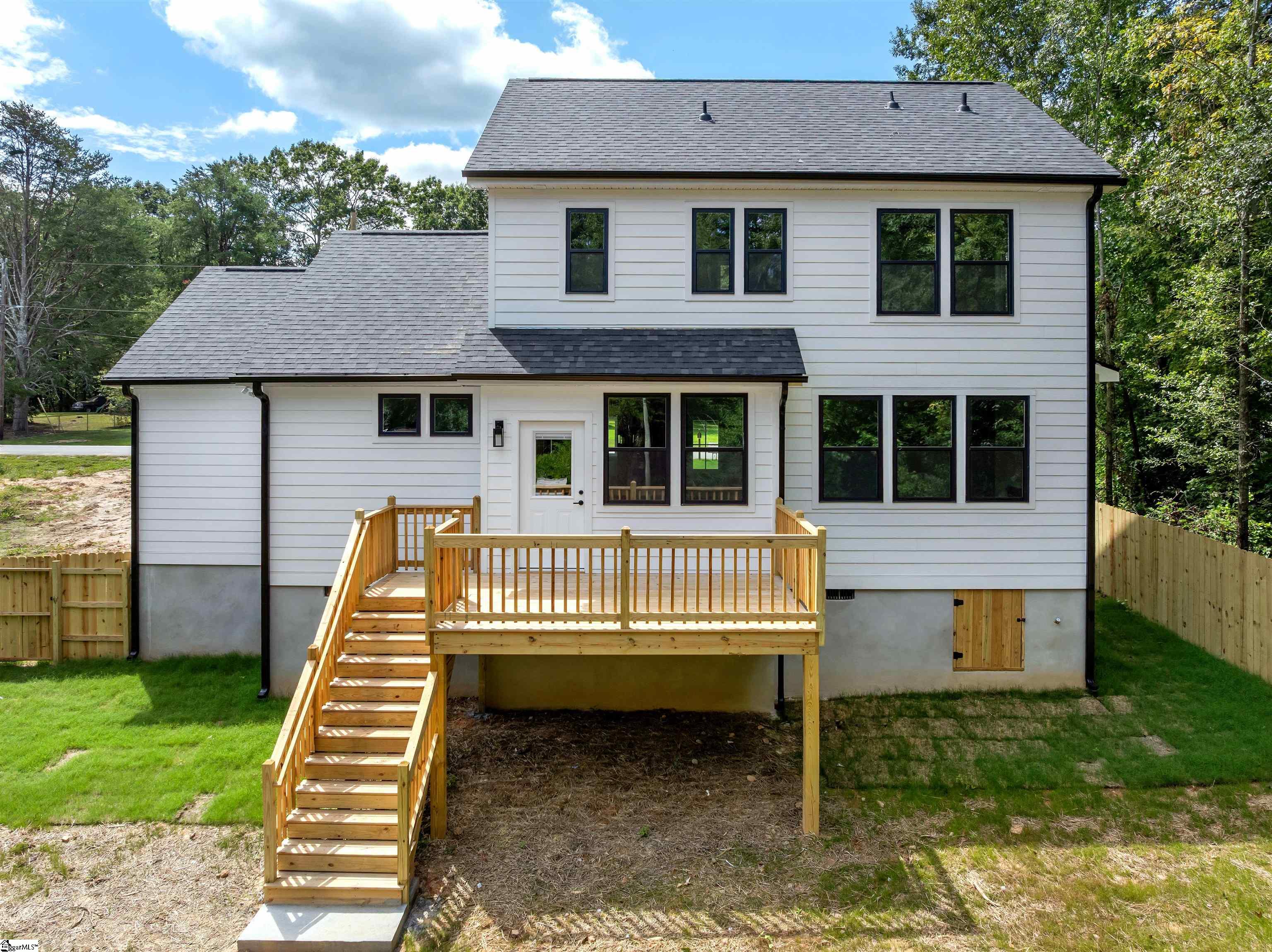 5 Bane Road Taylors, SC 29687