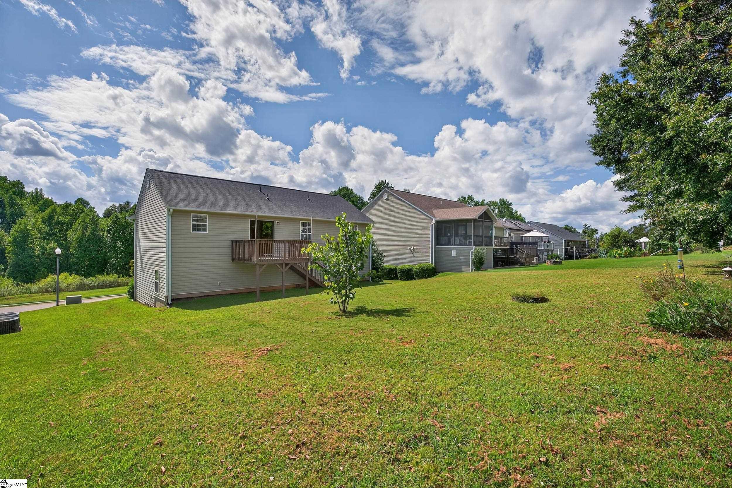 34 Spring Fellow Lane Taylors, SC 29687