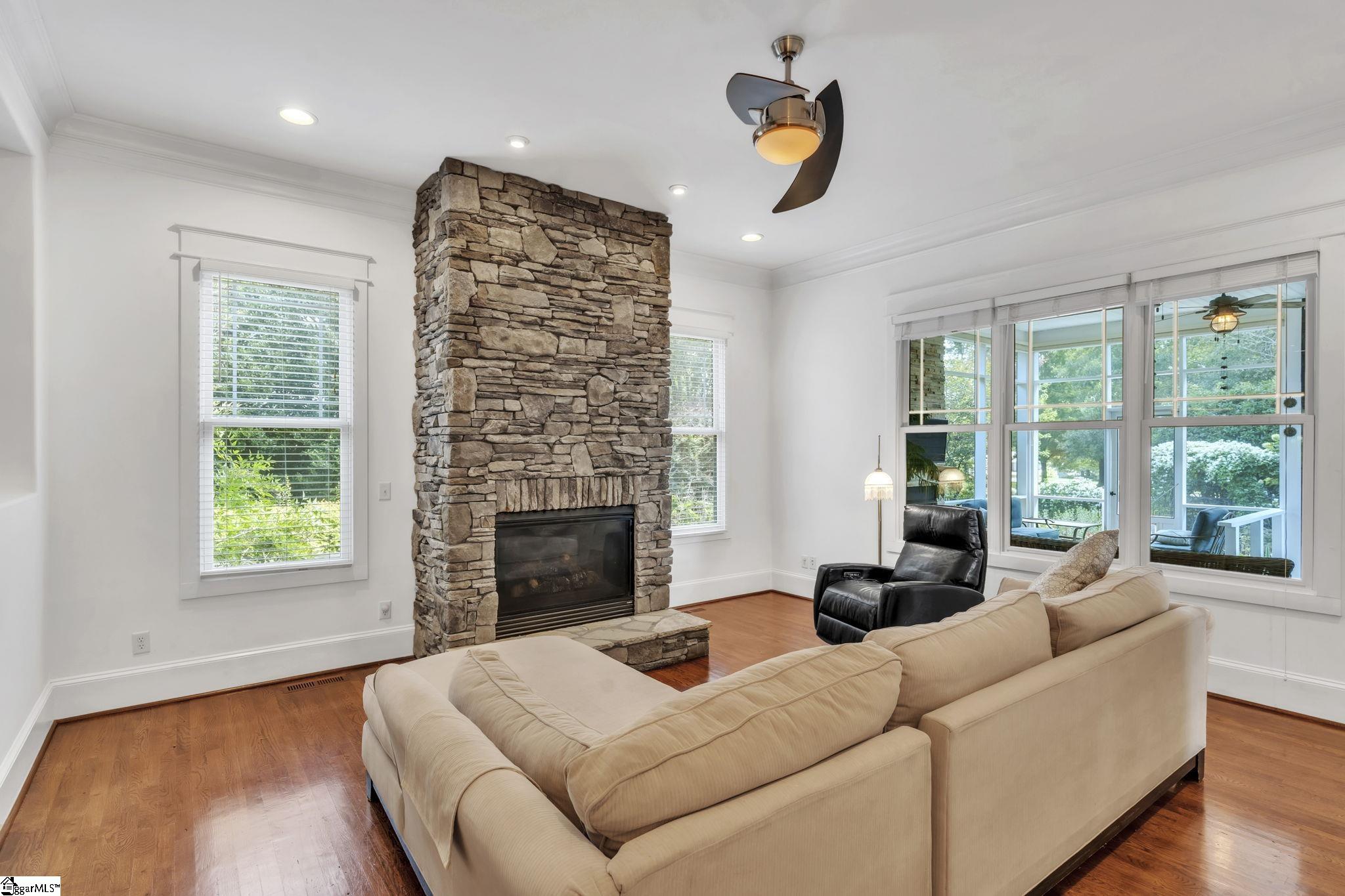 16 Plyler Drive Greenville, SC 29617