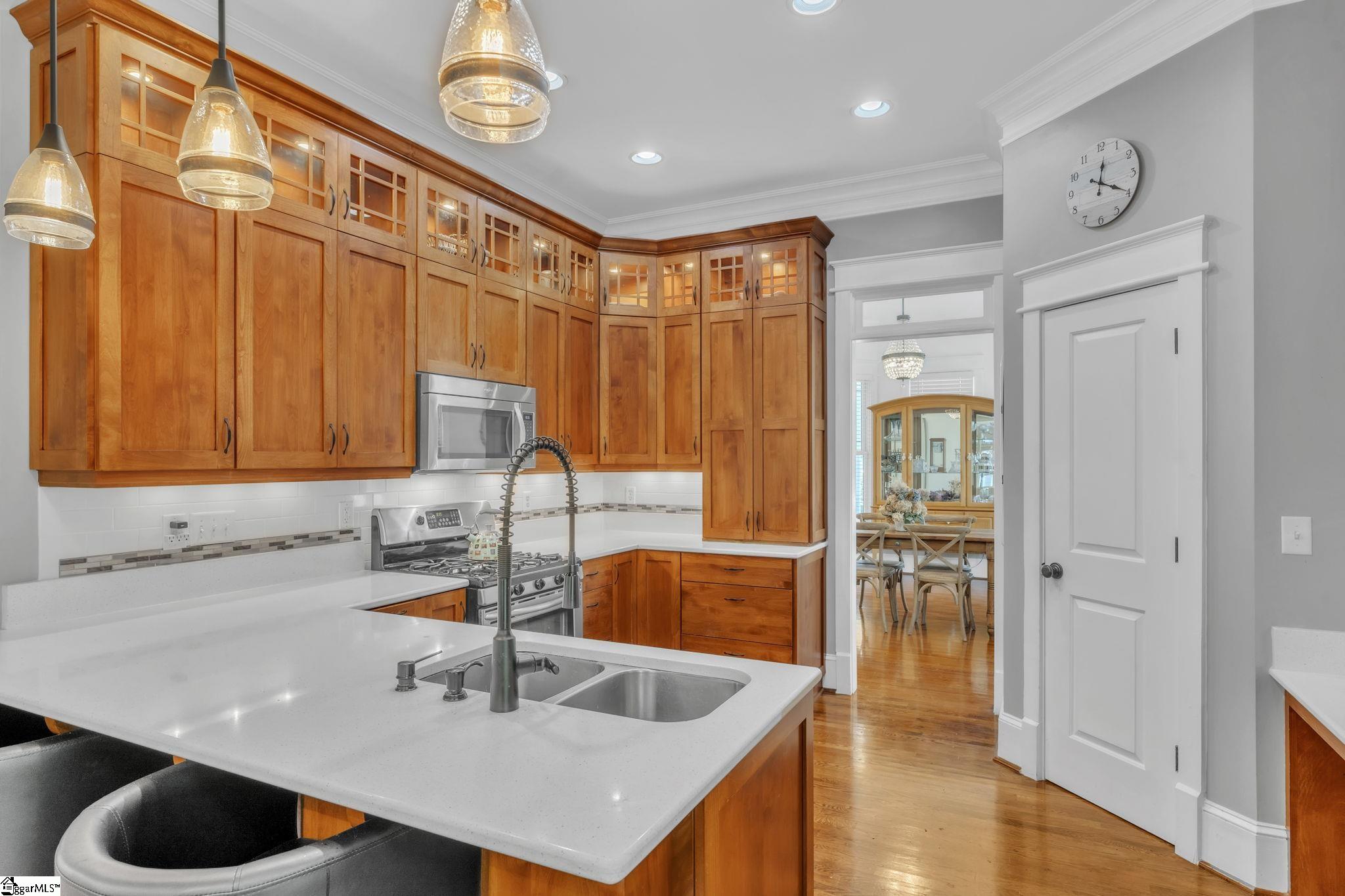 16 Plyler Drive Greenville, SC 29617