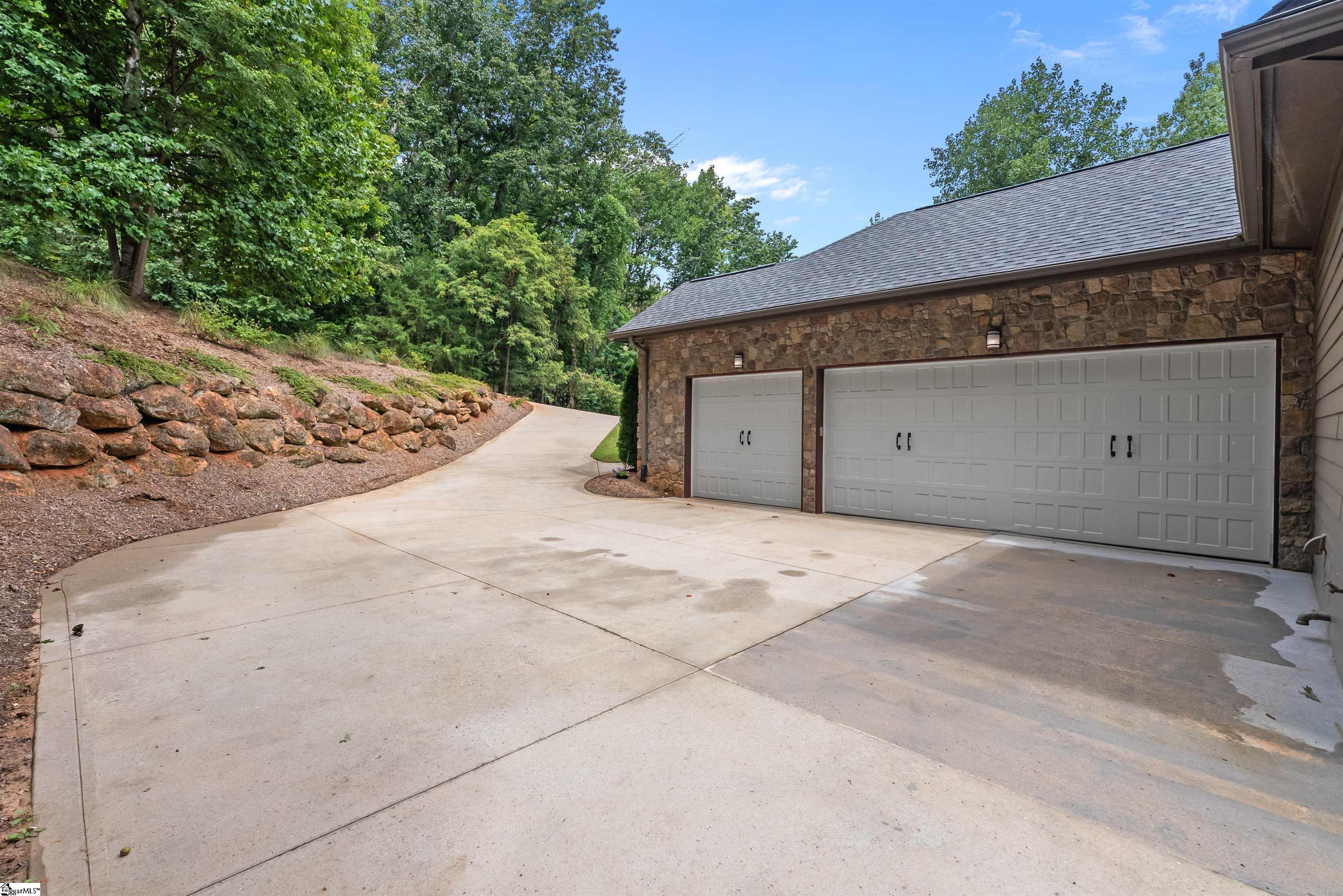 15 Falling Leaf Drive Travelers Rest, SC 29690