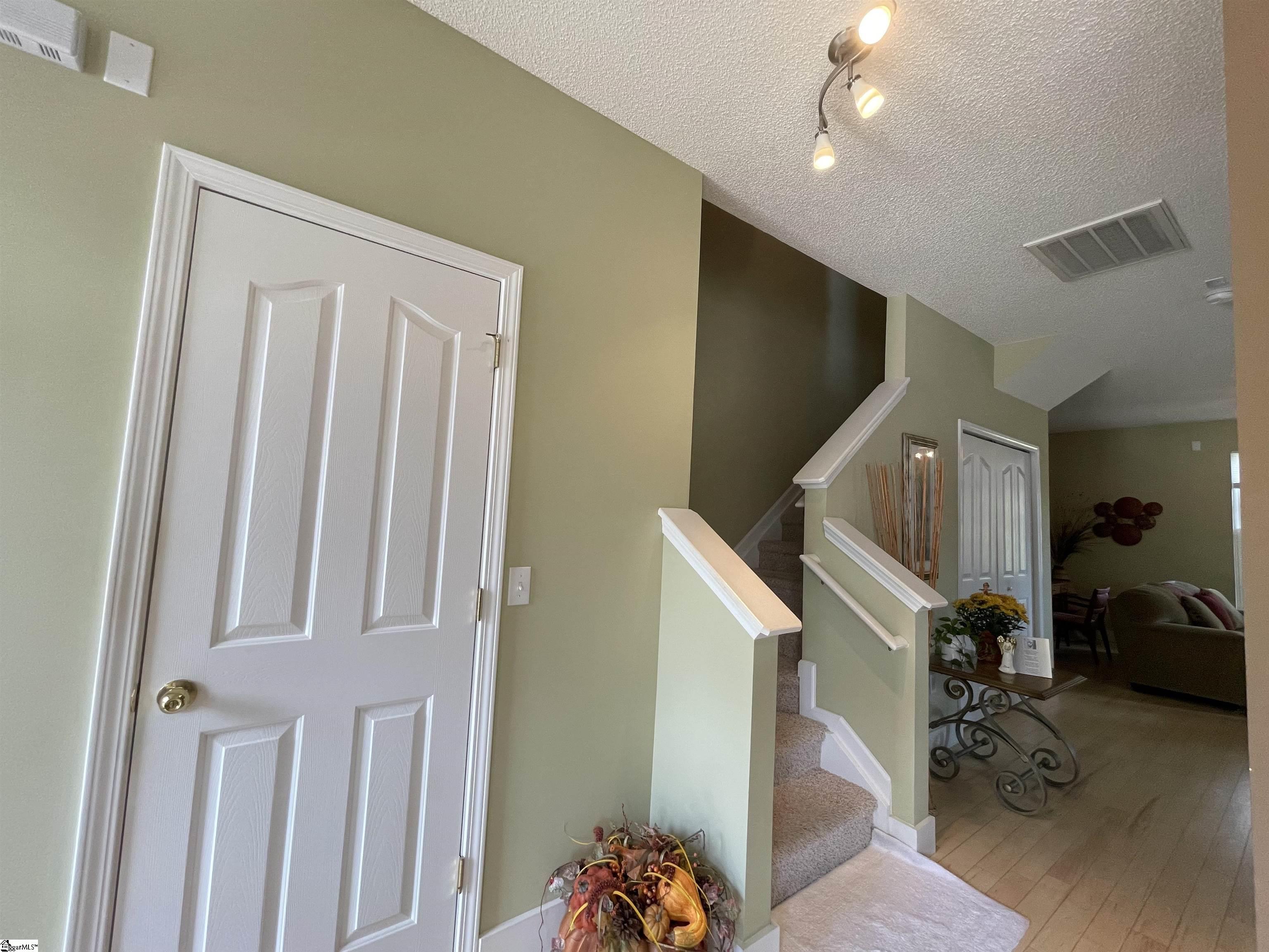 511 Fagin Circle Mauldin, SC 29662