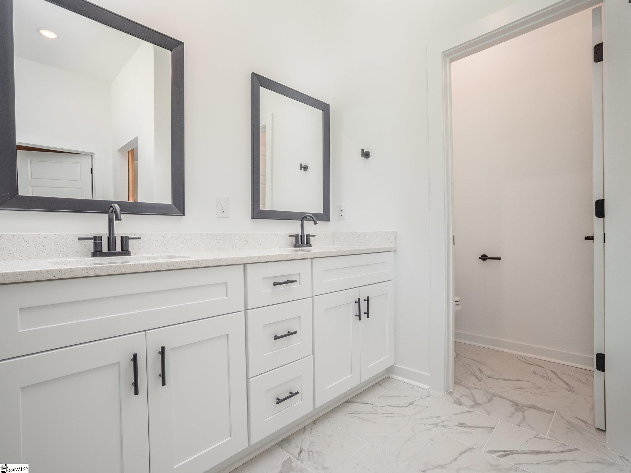 6 Gavin Place Taylors, SC 29687