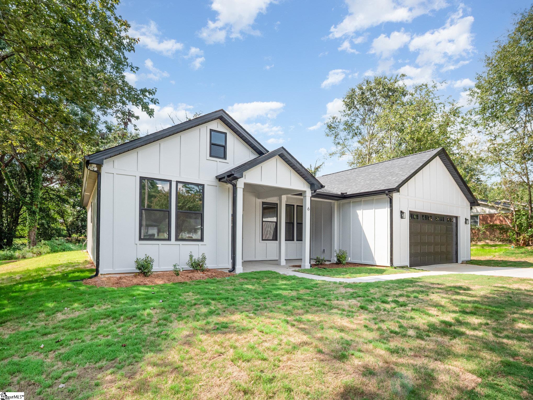 6 Gavin Place Taylors, SC 29687