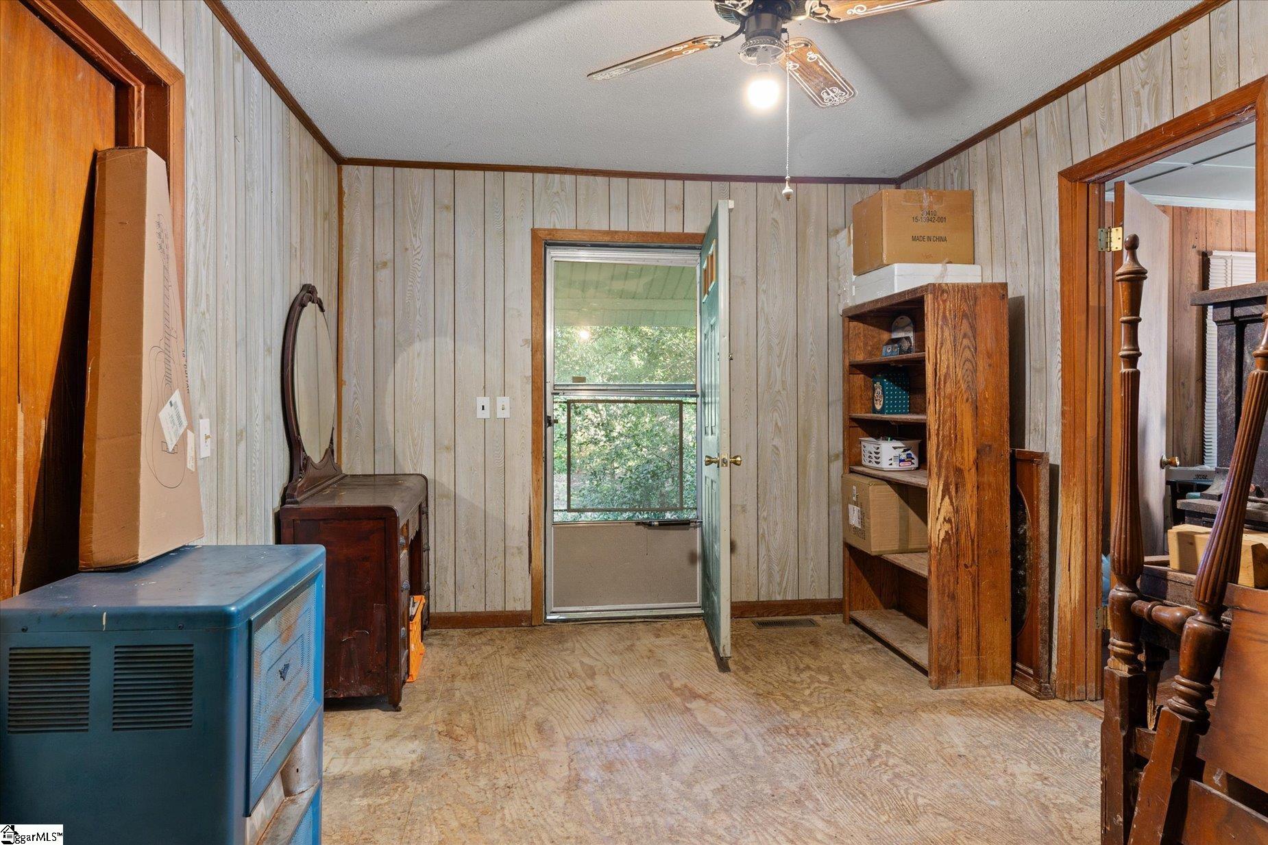 737 Burnt Mill Creek Road Mountville, SC 29370