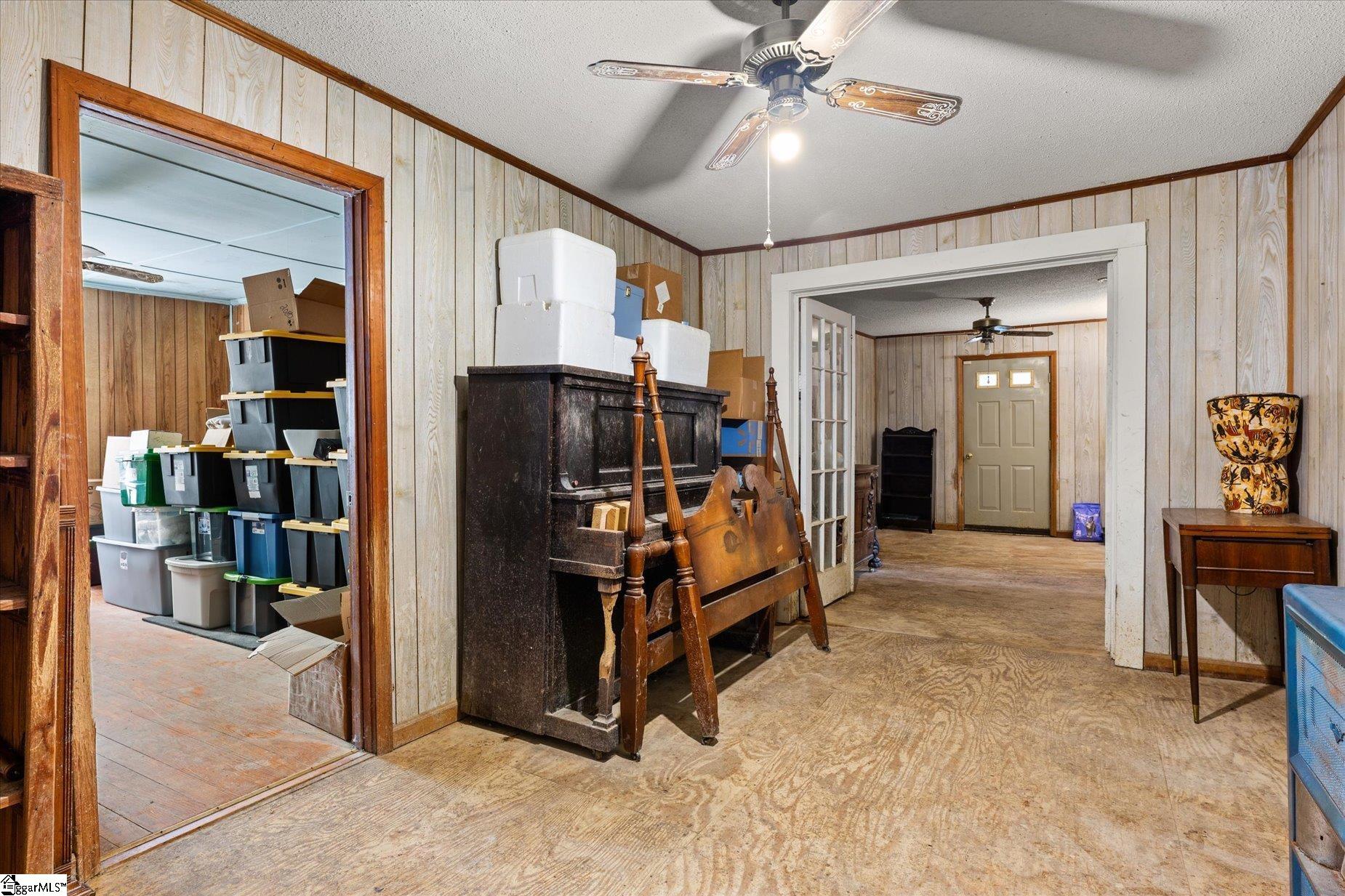 737 Burnt Mill Creek Road Mountville, SC 29370