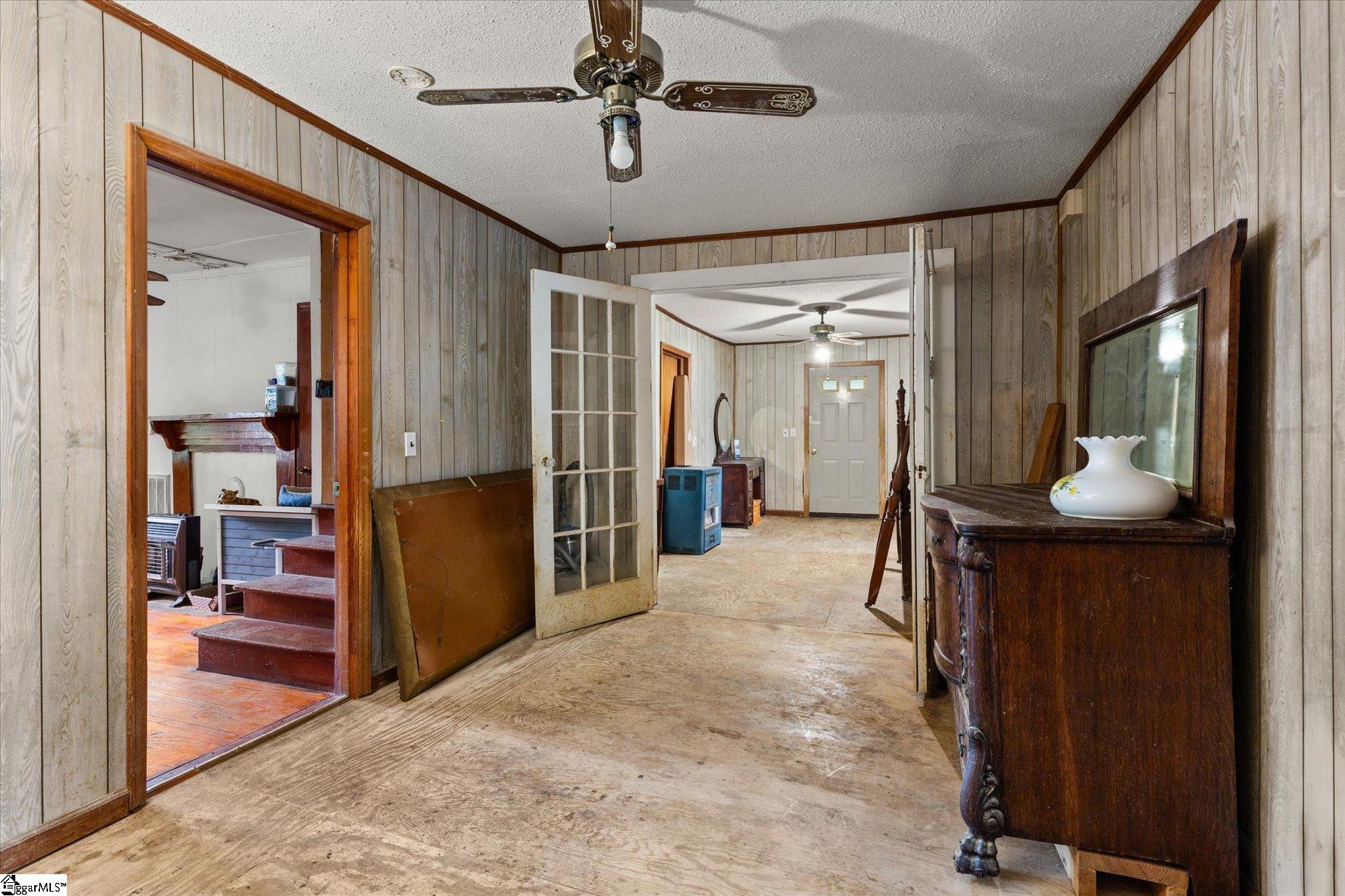 737 Burnt Mill Creek Road Mountville, SC 29370
