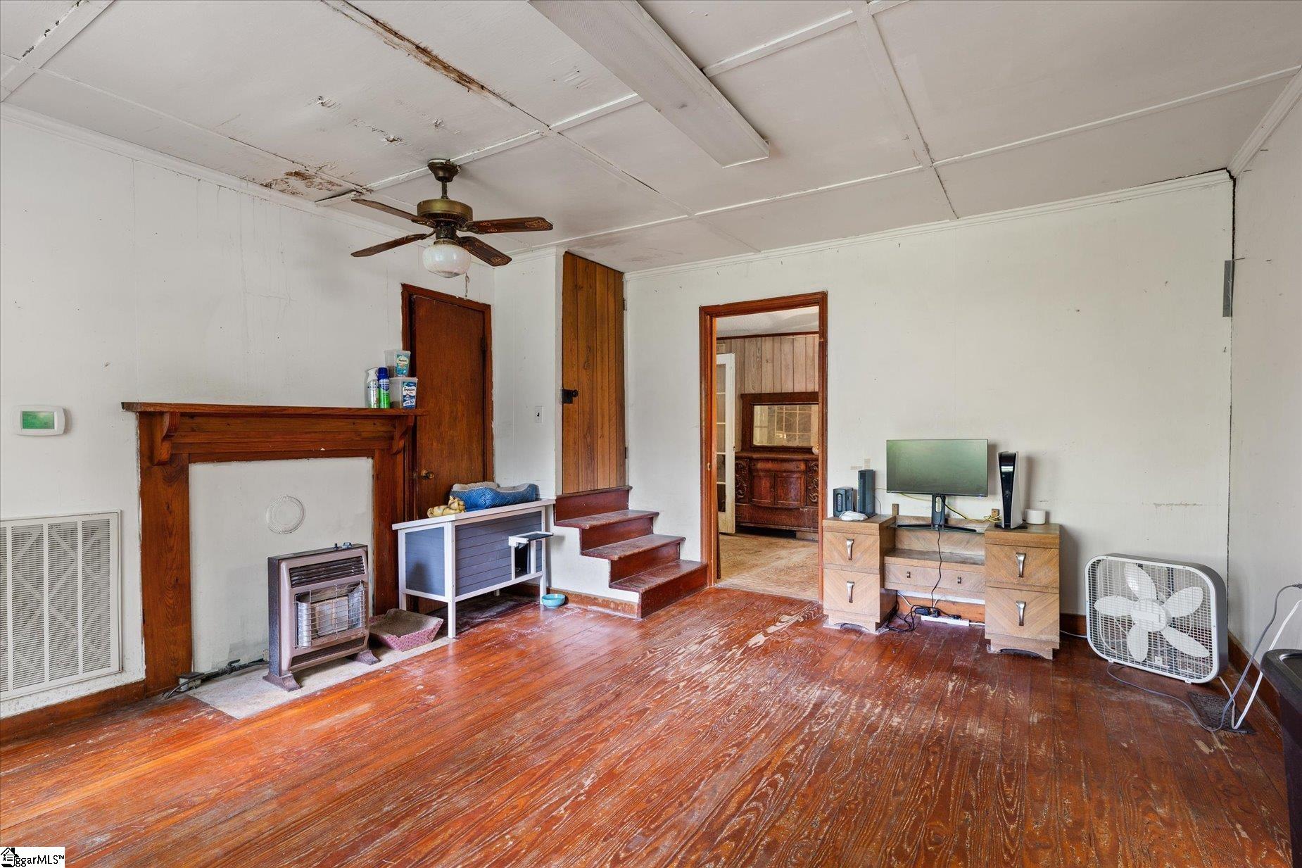 737 Burnt Mill Creek Road Mountville, SC 29370