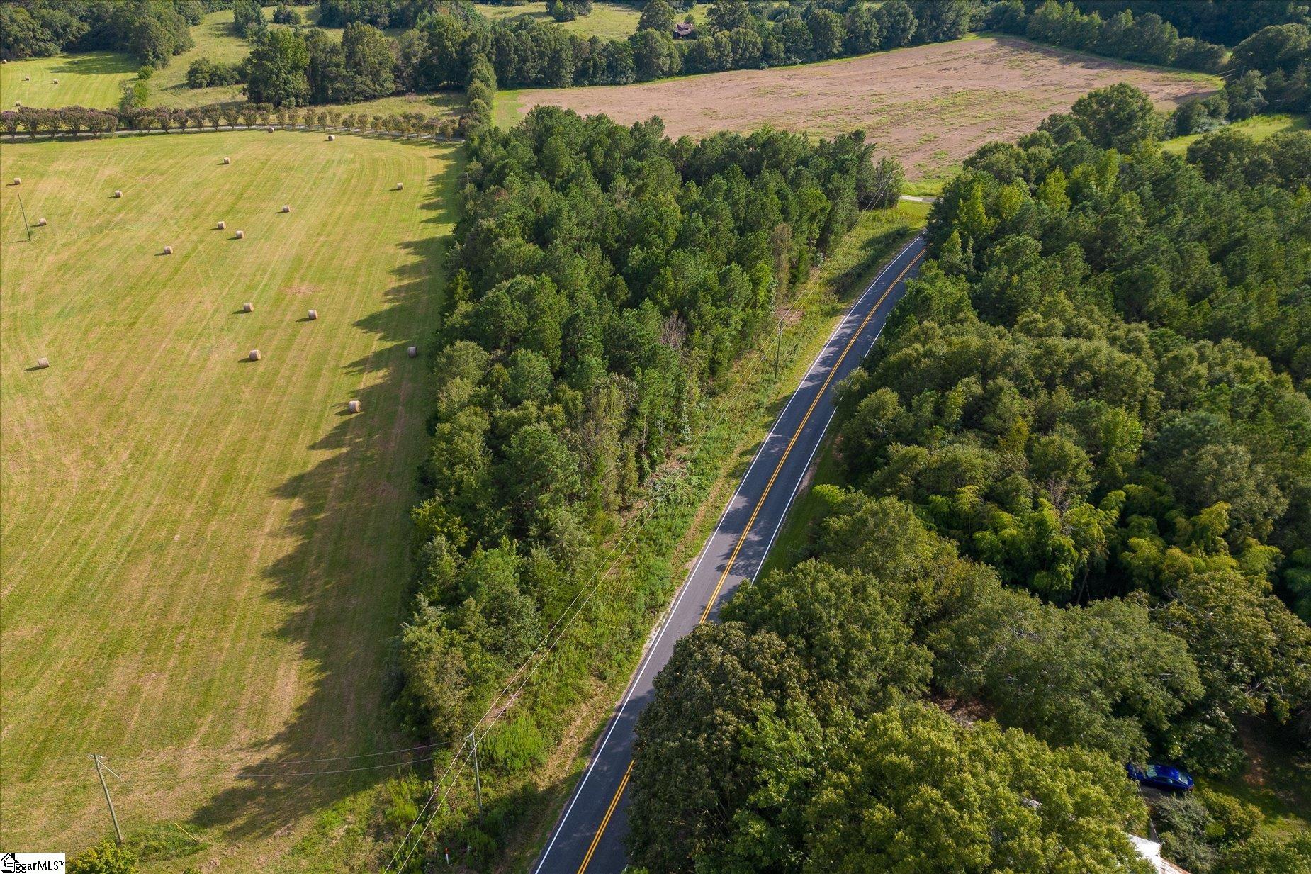 737 Burnt Mill Creek Road Mountville, SC 29370