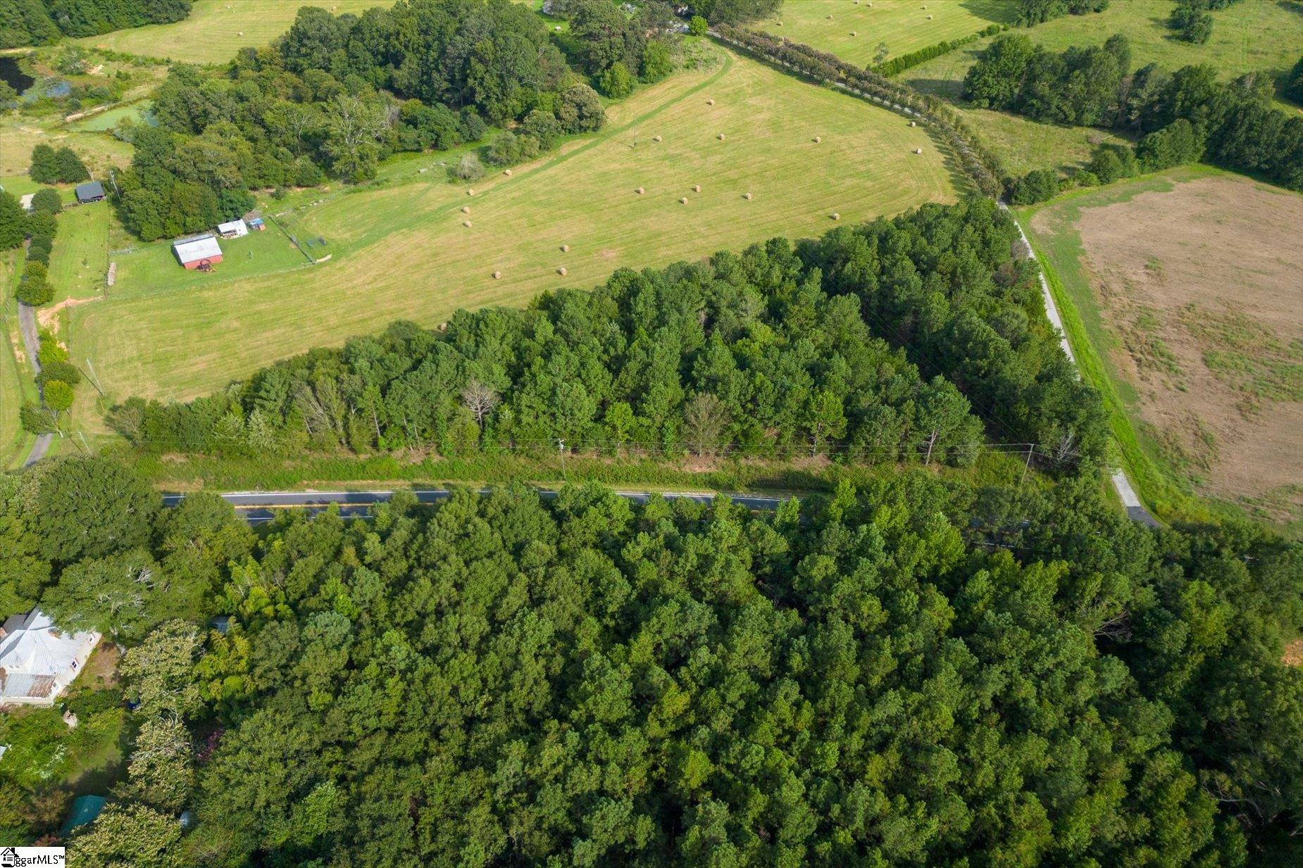 737 Burnt Mill Creek Road Mountville, SC 29370