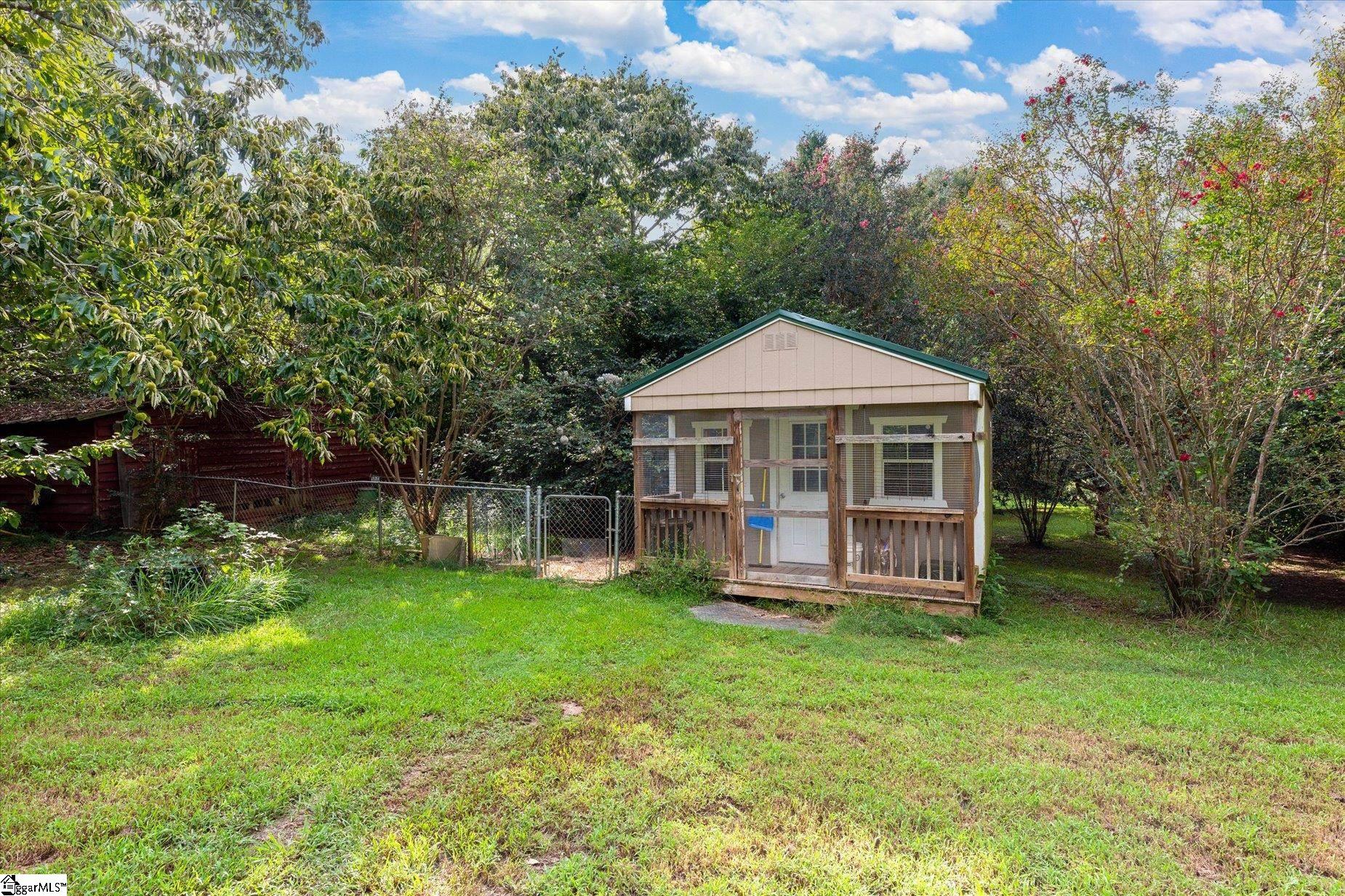 737 Burnt Mill Creek Road Mountville, SC 29370