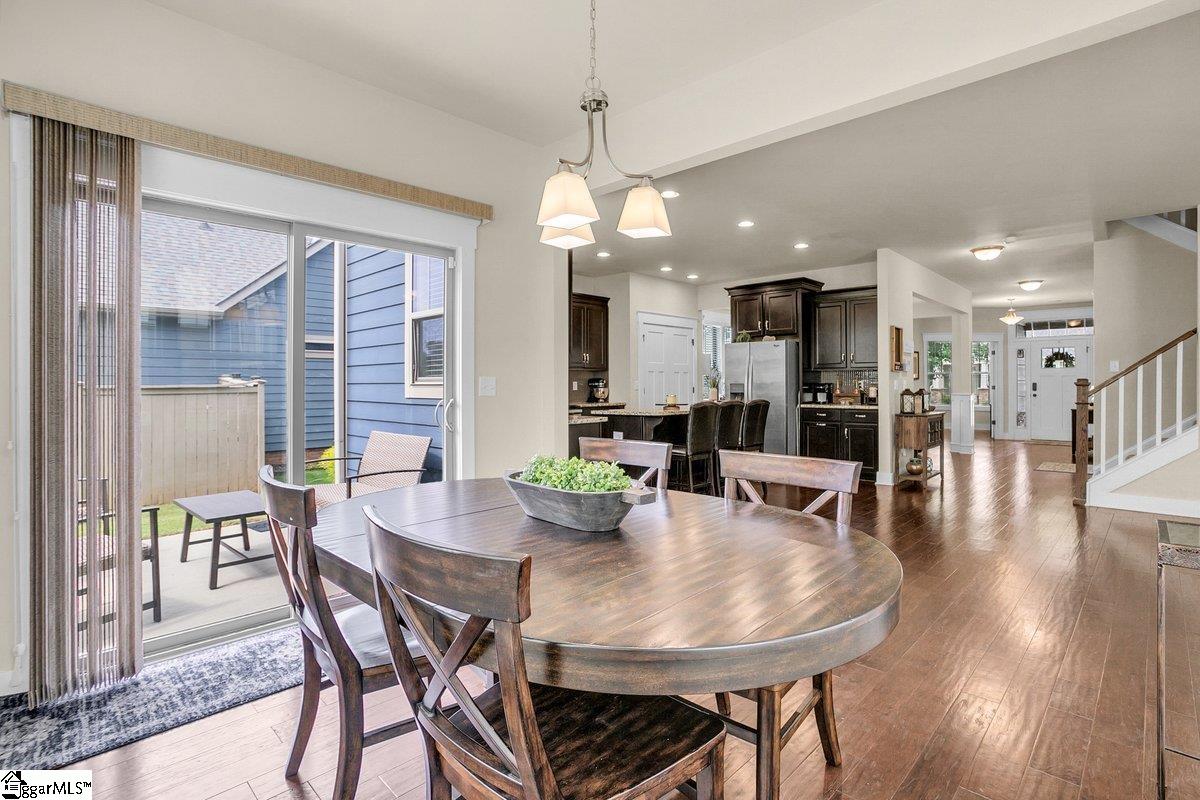128 Summer Oak Lane Simpsonville, SC 29680