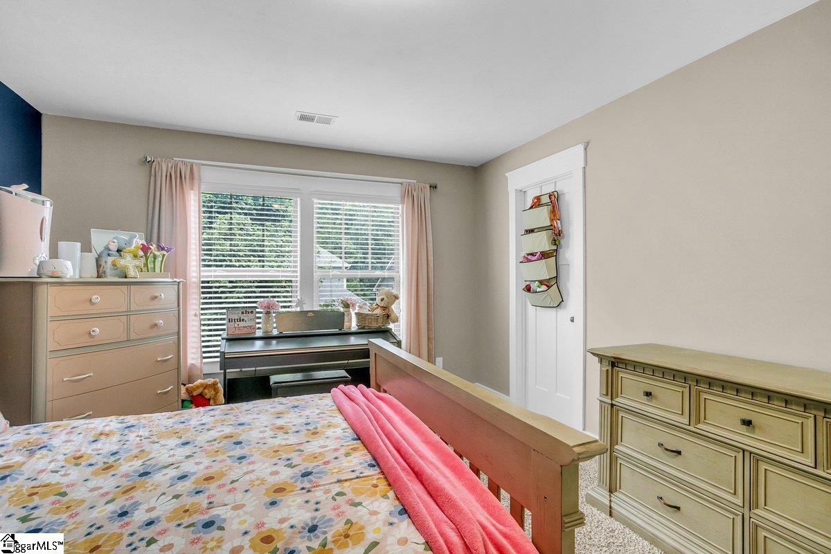 128 Summer Oak Lane Simpsonville, SC 29680