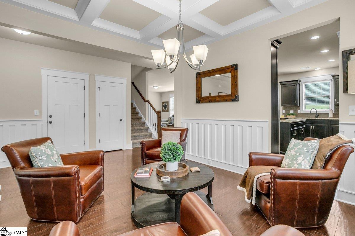 128 Summer Oak Lane Simpsonville, SC 29680