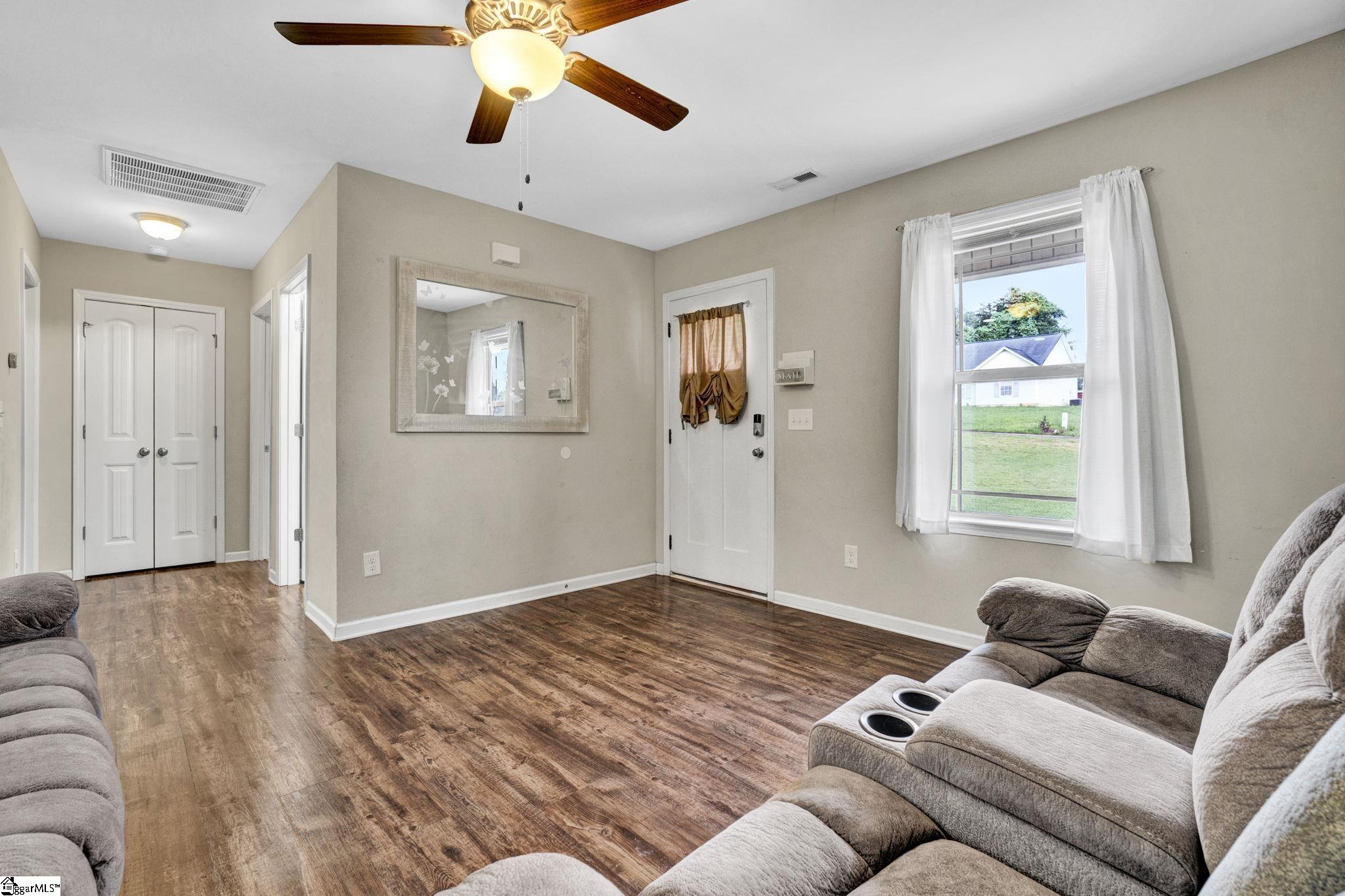 422 Mount Hood Drive Inman, SC 29349