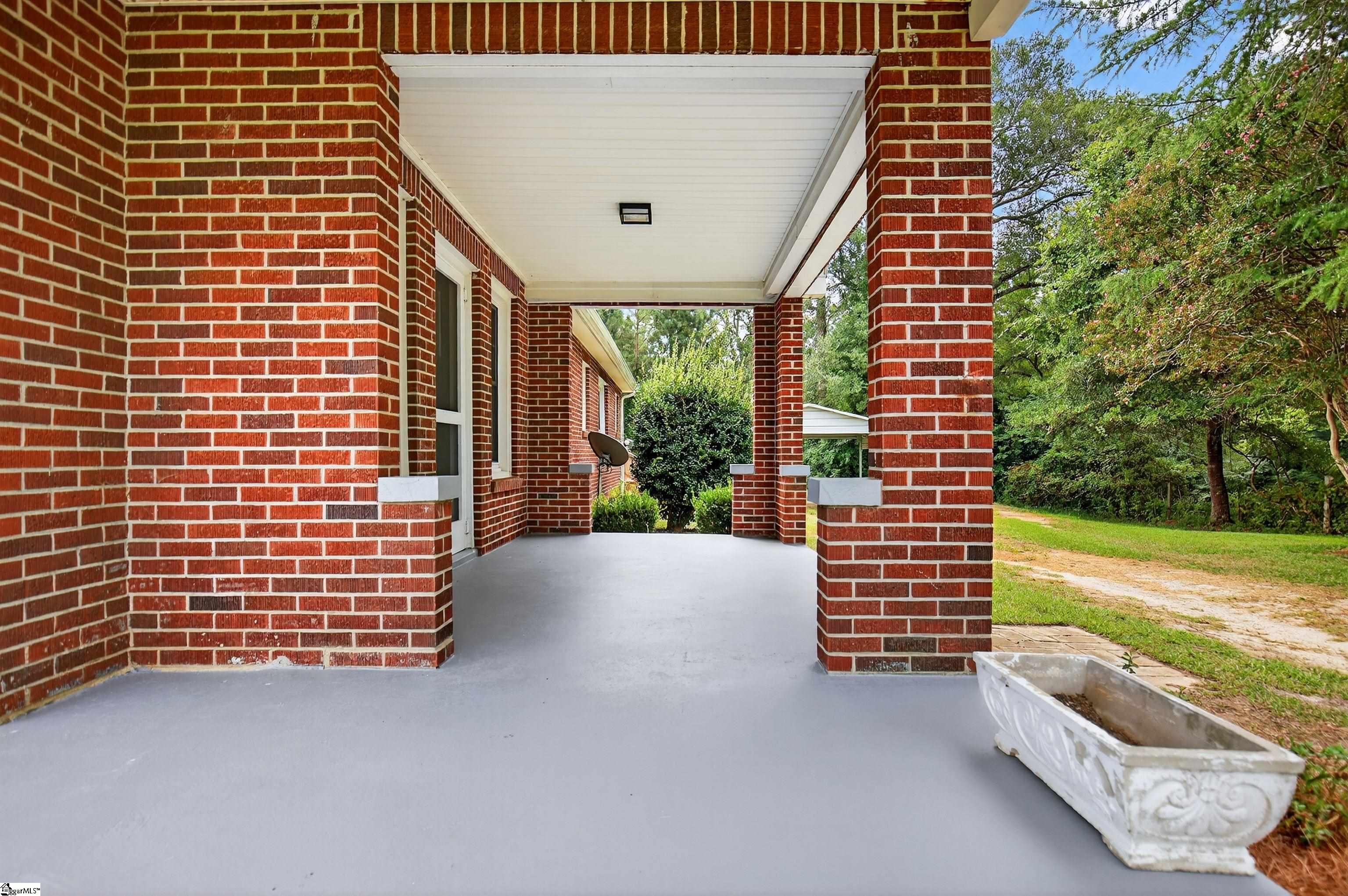 168 Davis Road Ware Shoals, SC 29692