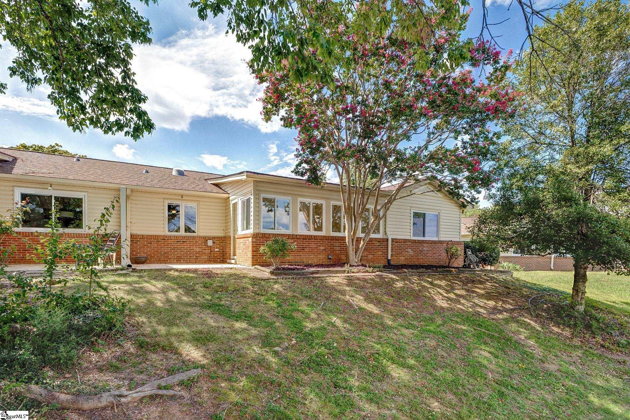 101 Lakeside Court Greenville, SC 29615