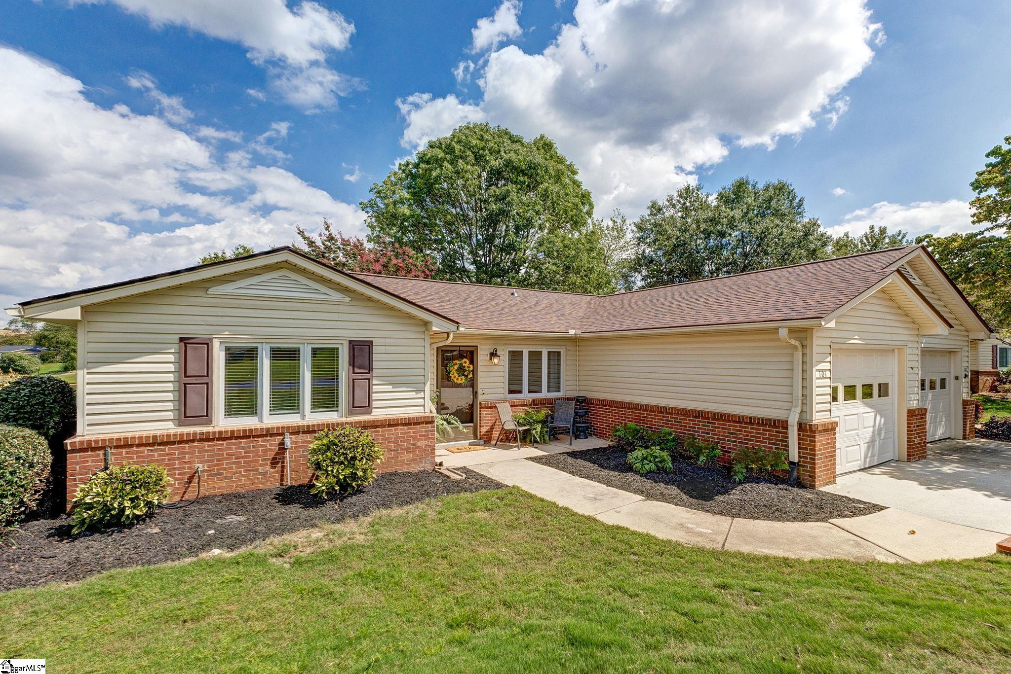 101 Lakeside Court Greenville, SC 29615