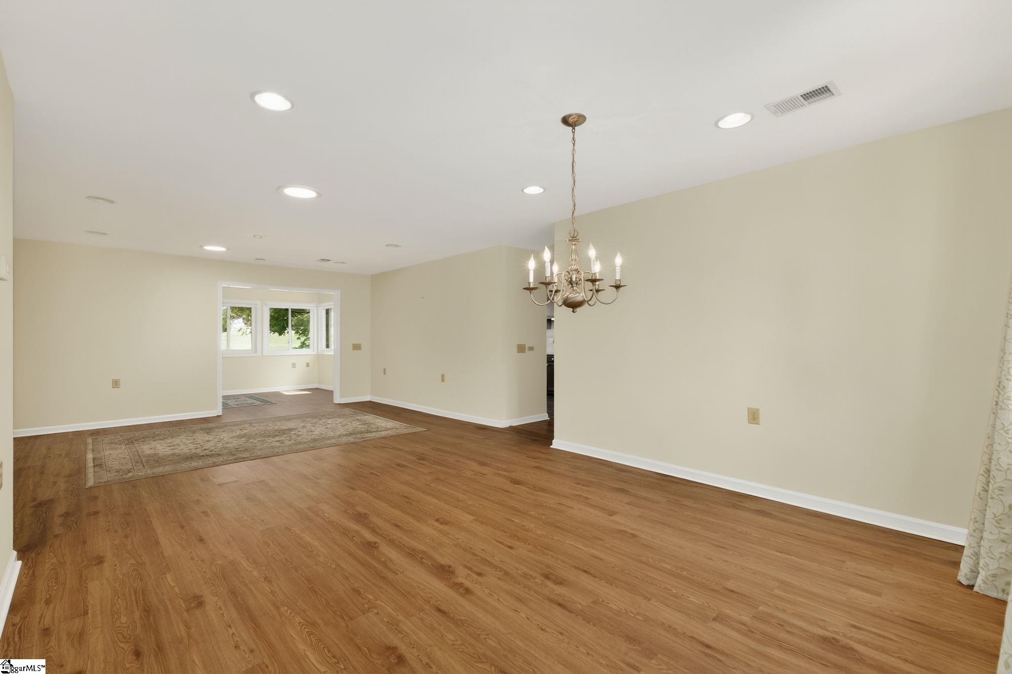 101 Lakeside Court Greenville, SC 29615