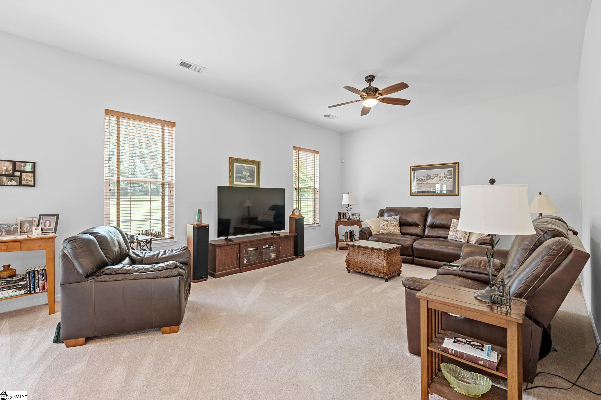 9 Wateree Way Simpsonville, SC 29680