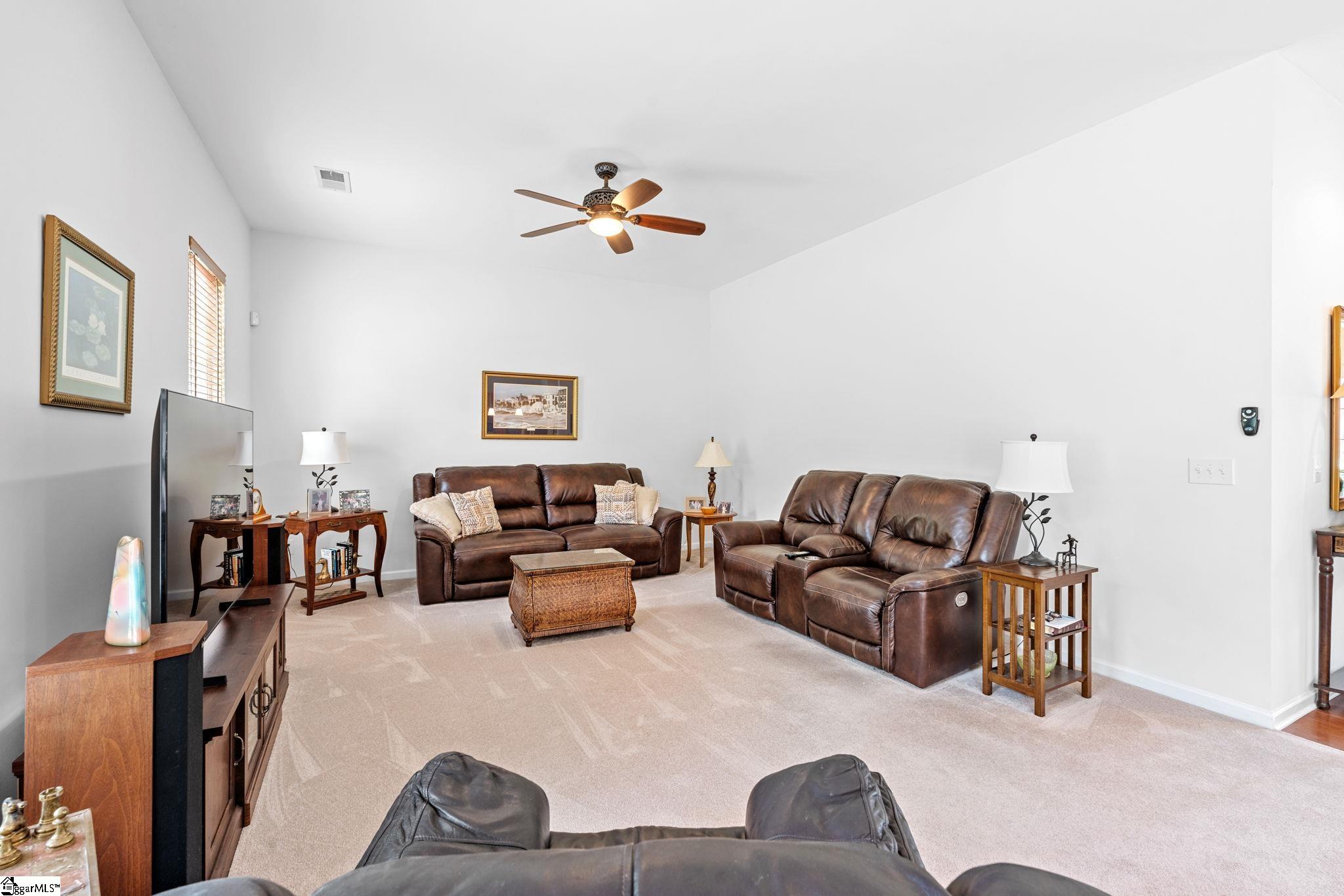 9 Wateree Way Simpsonville, SC 29680