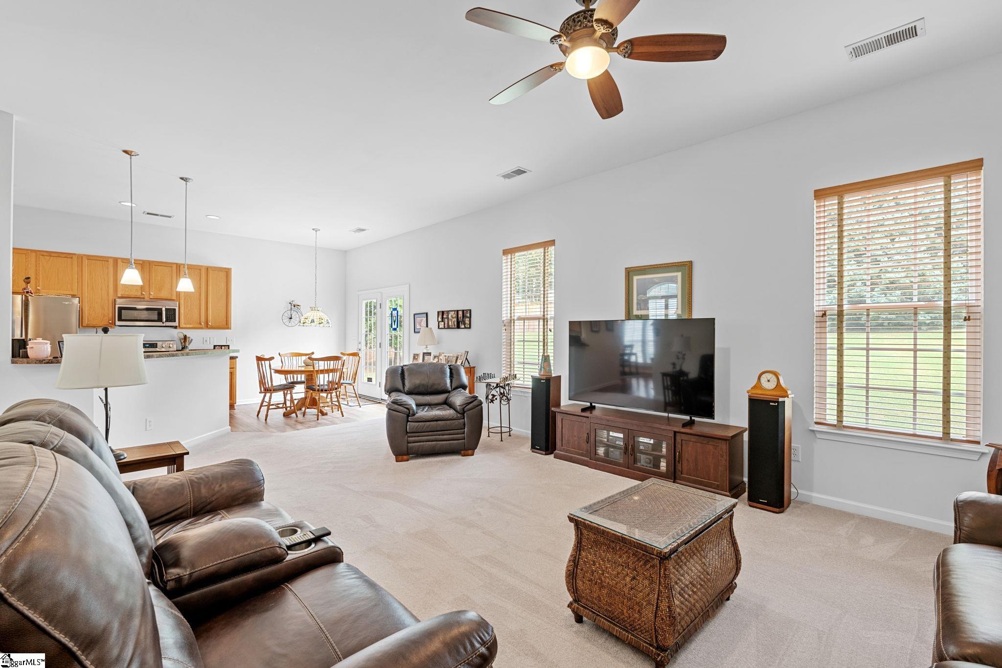 9 Wateree Way Simpsonville, SC 29680