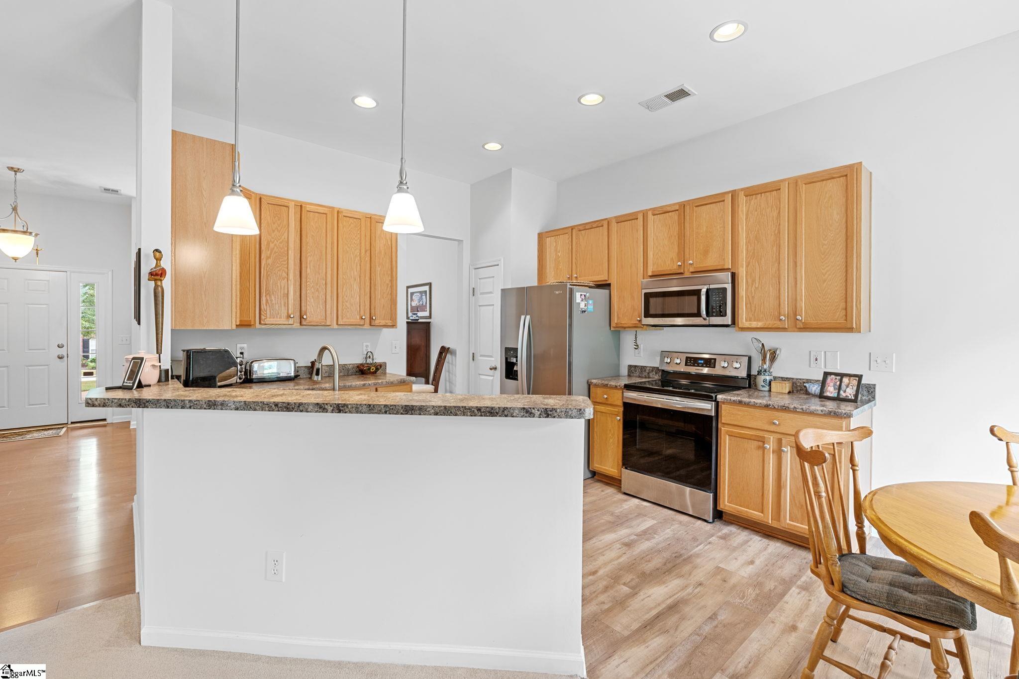 9 Wateree Way Simpsonville, SC 29680