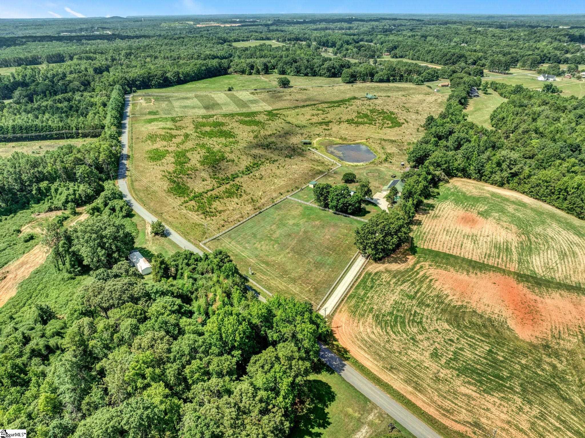 313 Henderson Road Gray Court, SC 29645