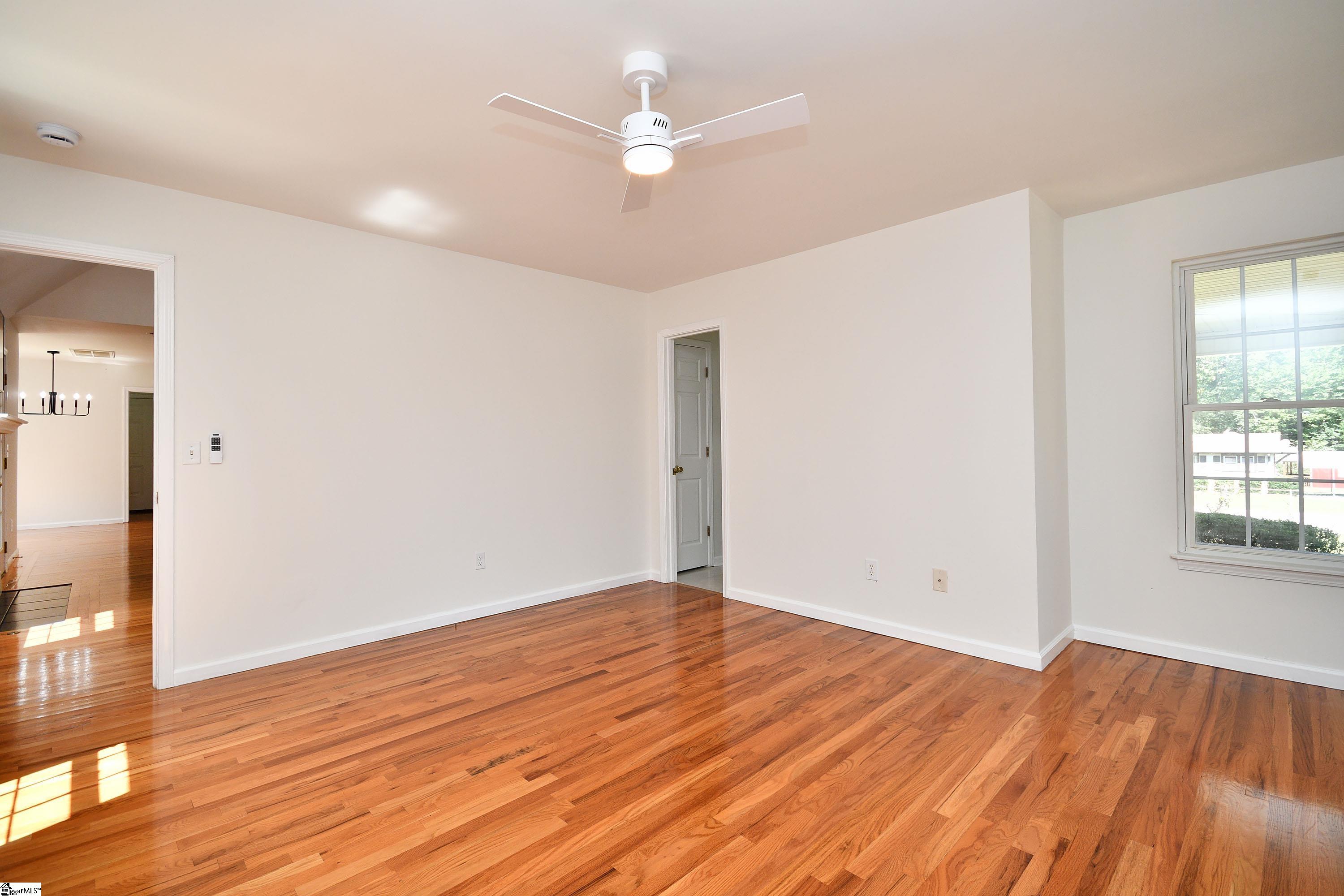 102 Tripp Street Williamston, SC 29697