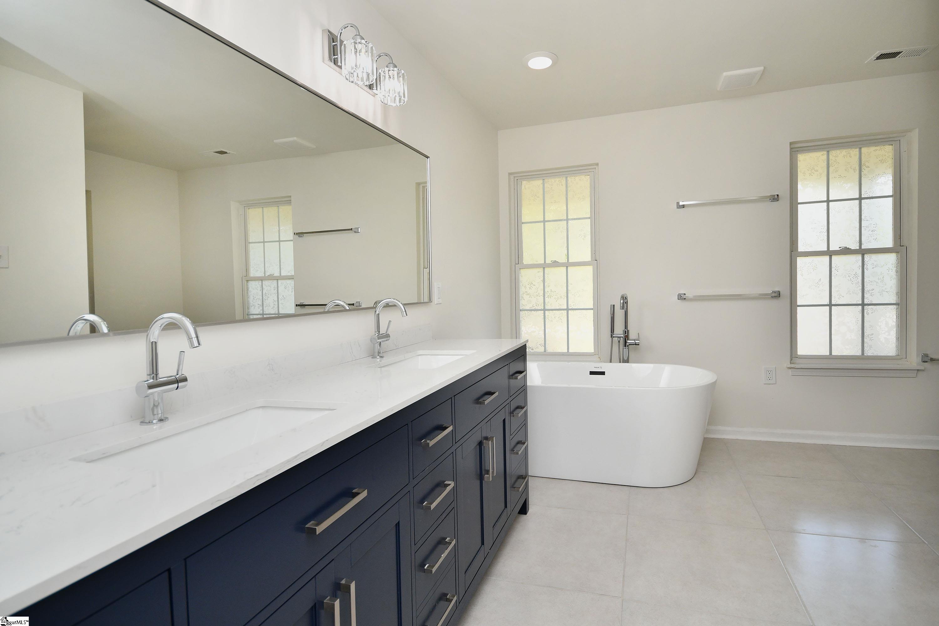 102 Tripp Street Williamston, SC 29697