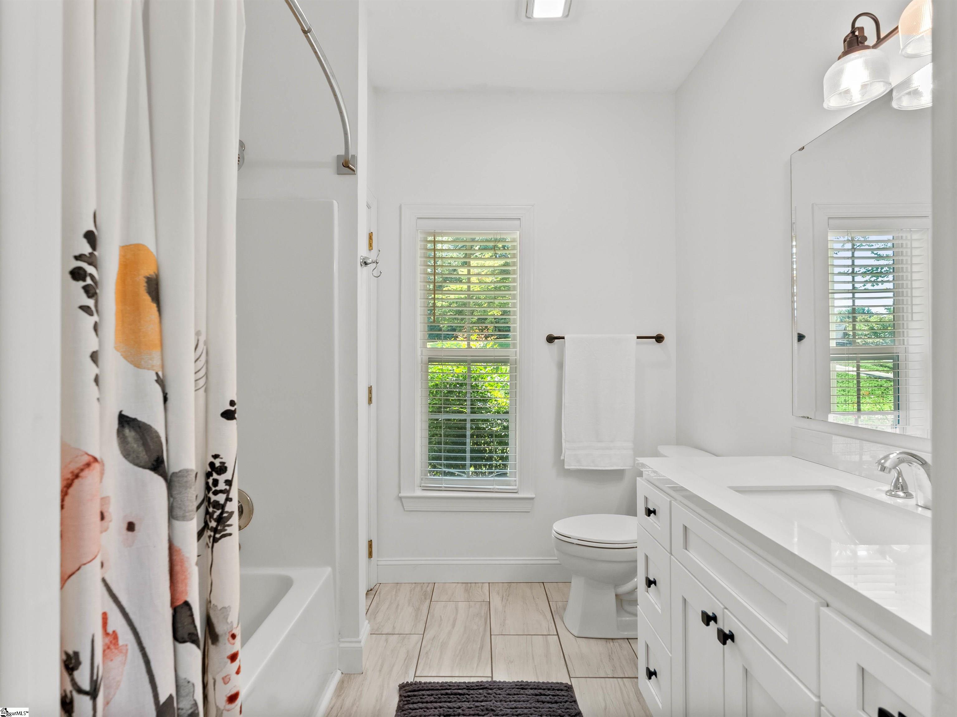 19 Lynnbrook Way Columbus, NC 28722
