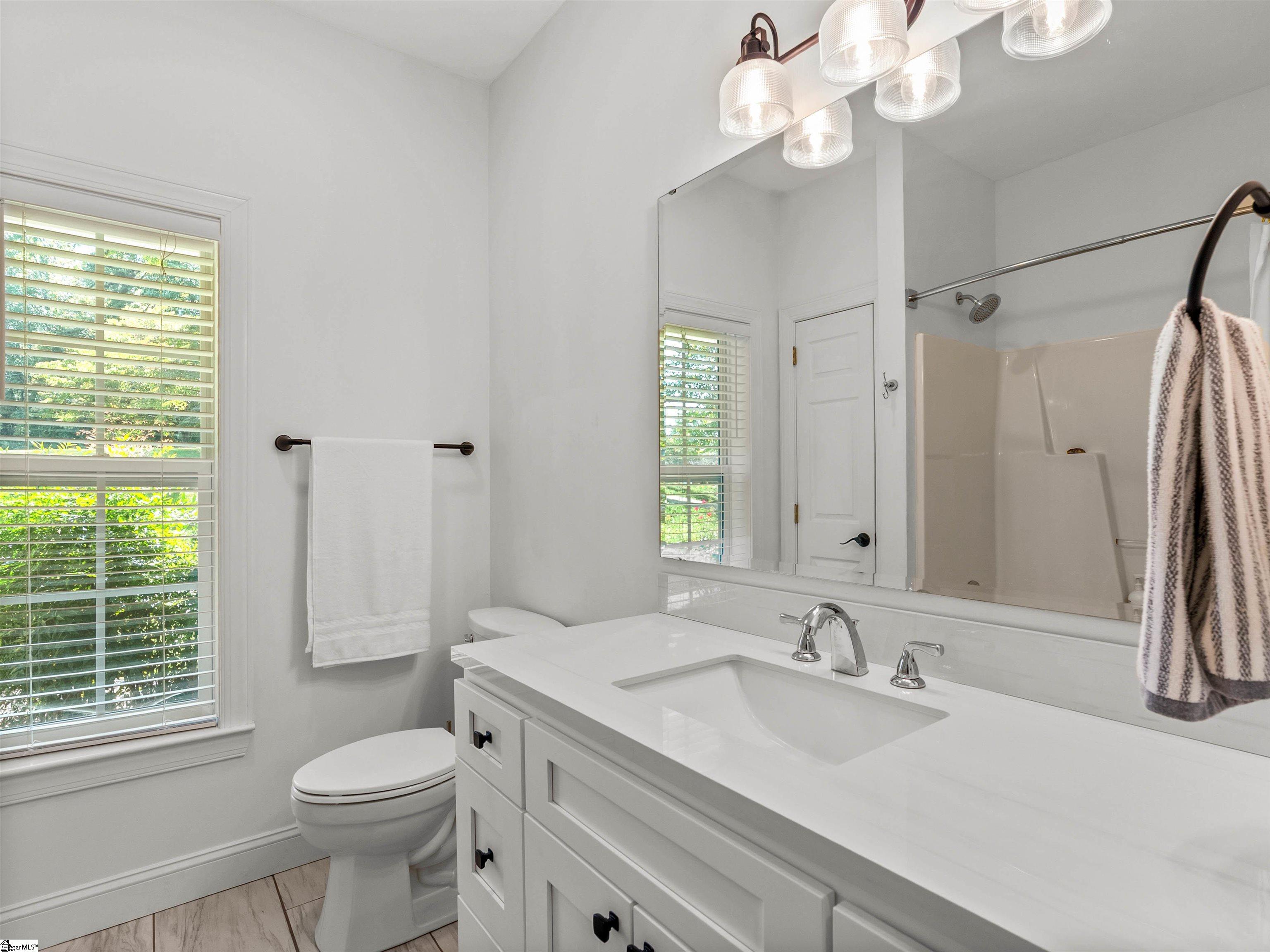 19 Lynnbrook Way Columbus, NC 28722