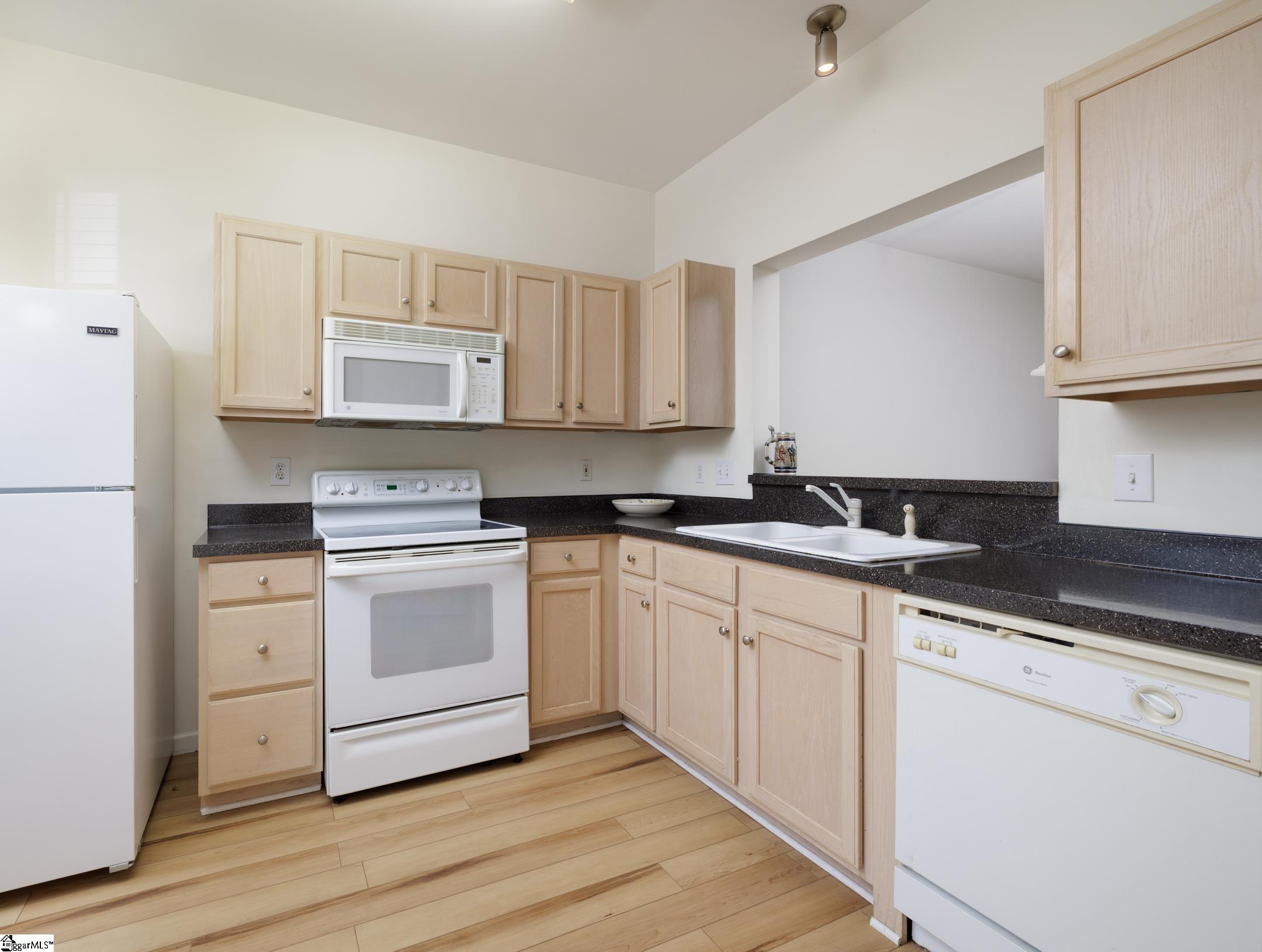 525 Waterbrook Drive Greenville, SC 29607