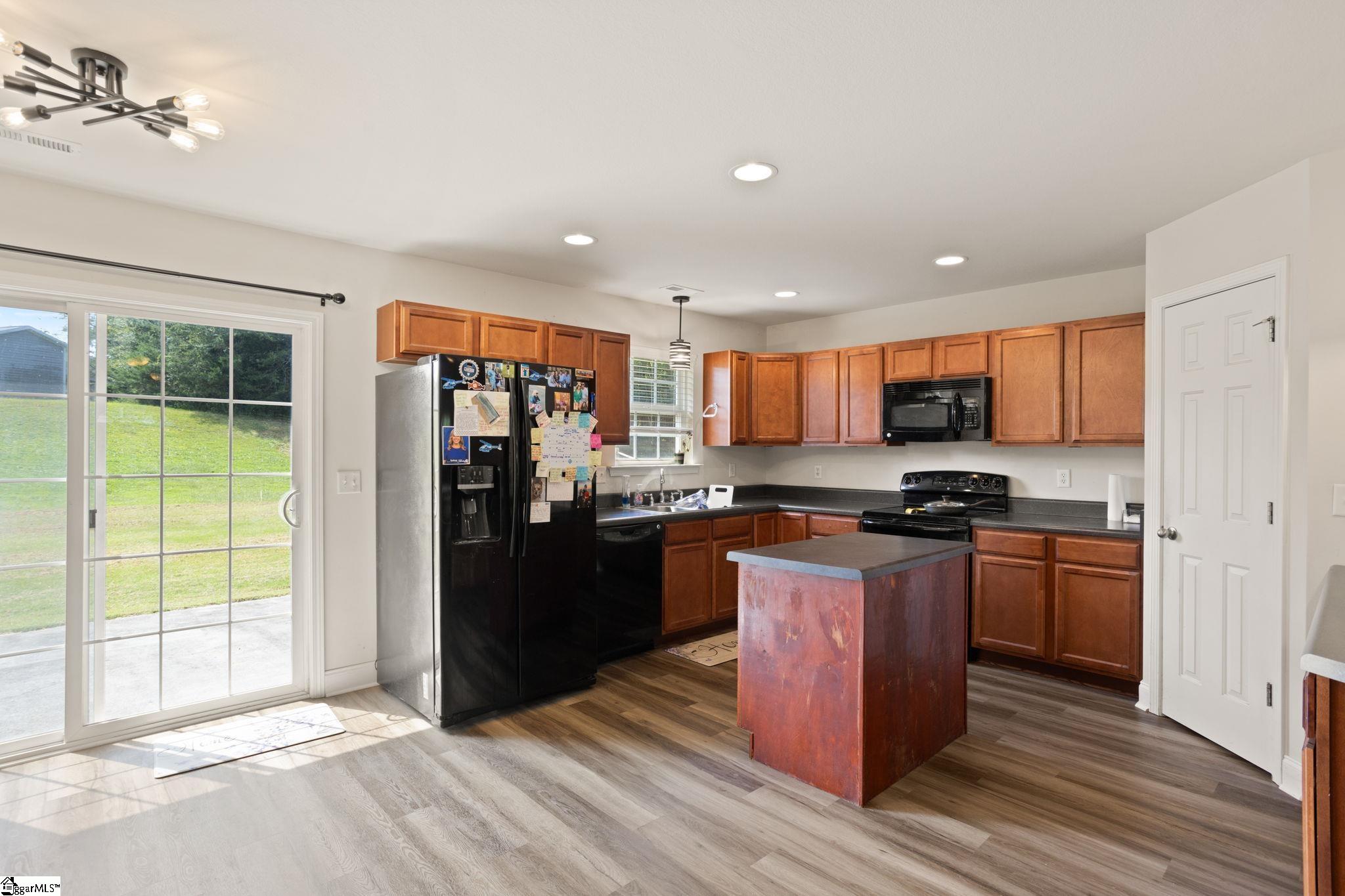 5 Calalla Court Taylors, SC 29687-5471