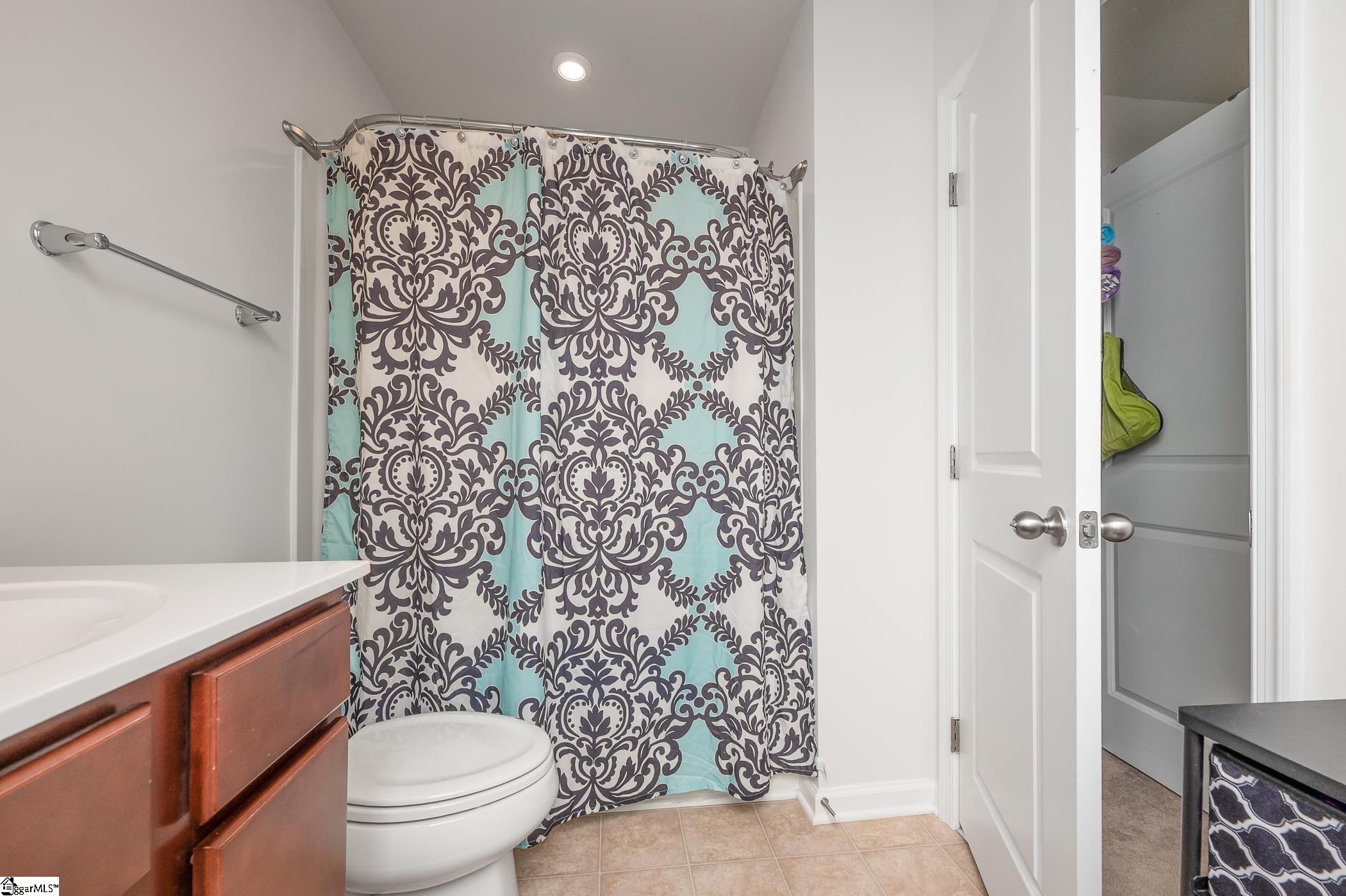126 Fernside Court Greenville, SC 29617