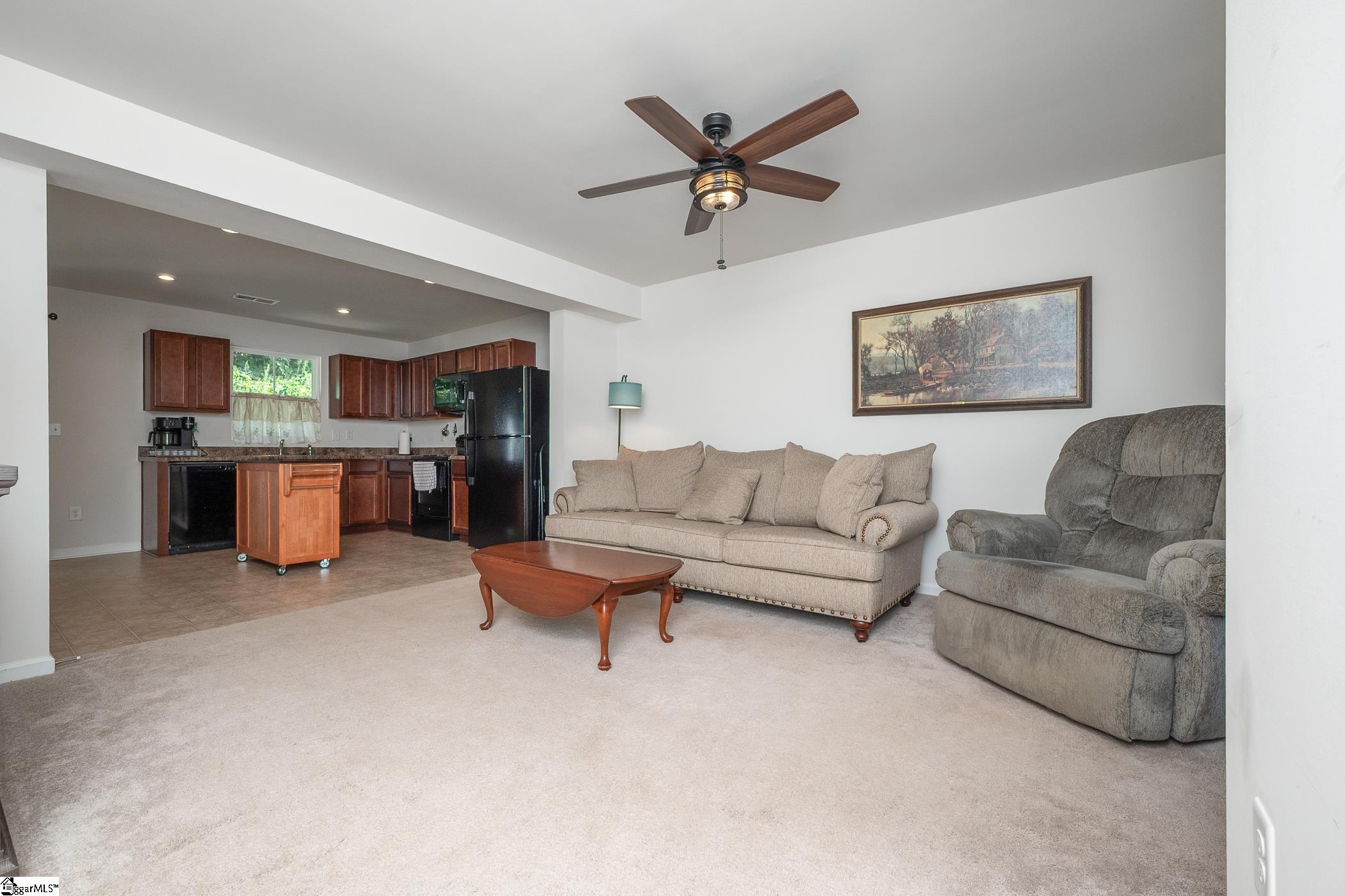 126 Fernside Court Greenville, SC 29617