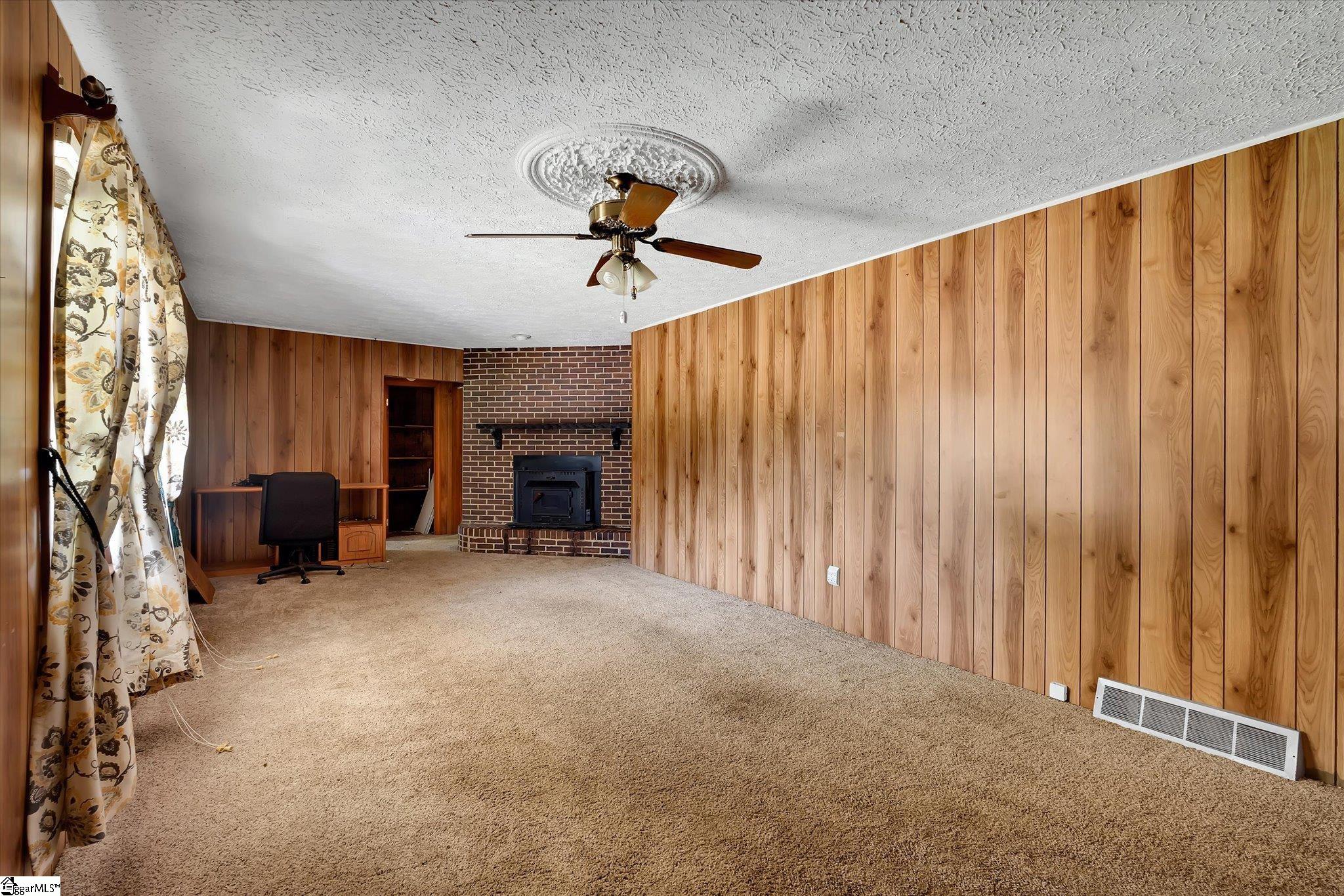 115 Tripp Street Williamston, SC 29697