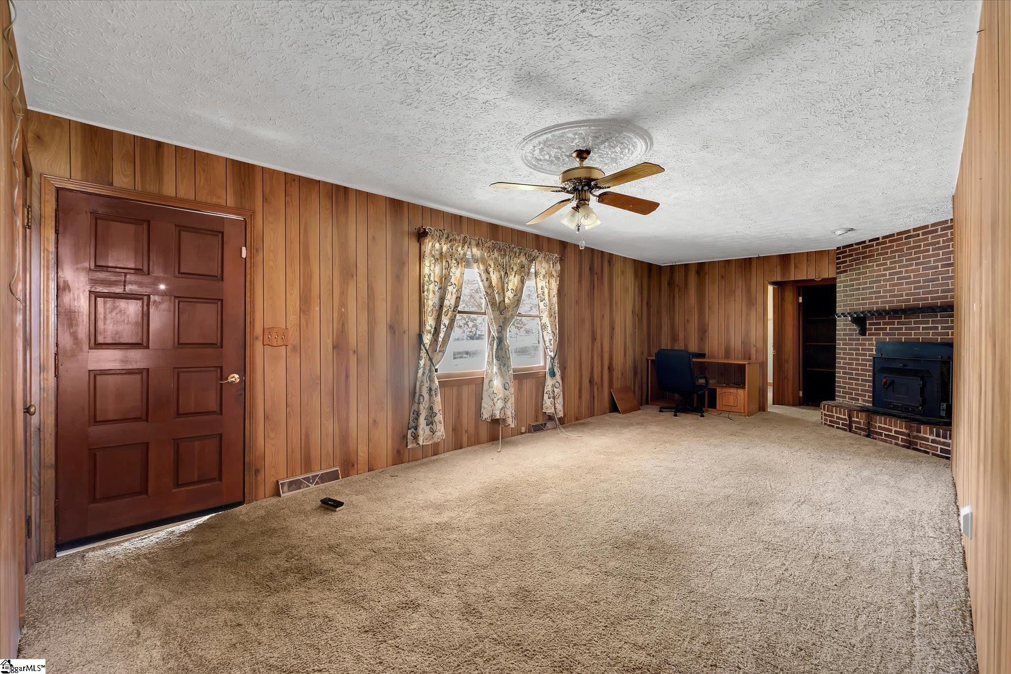 115 Tripp Street Williamston, SC 29697