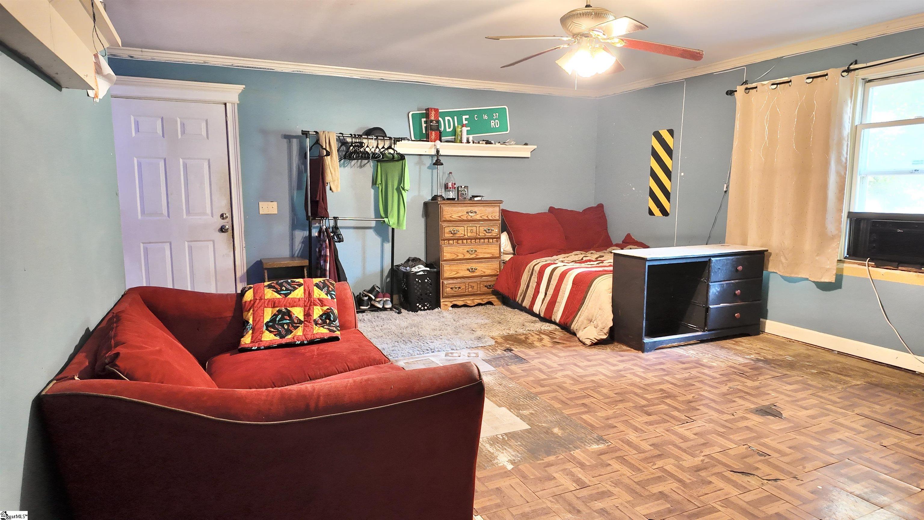 510 Farmer Street Starr, SC 29684