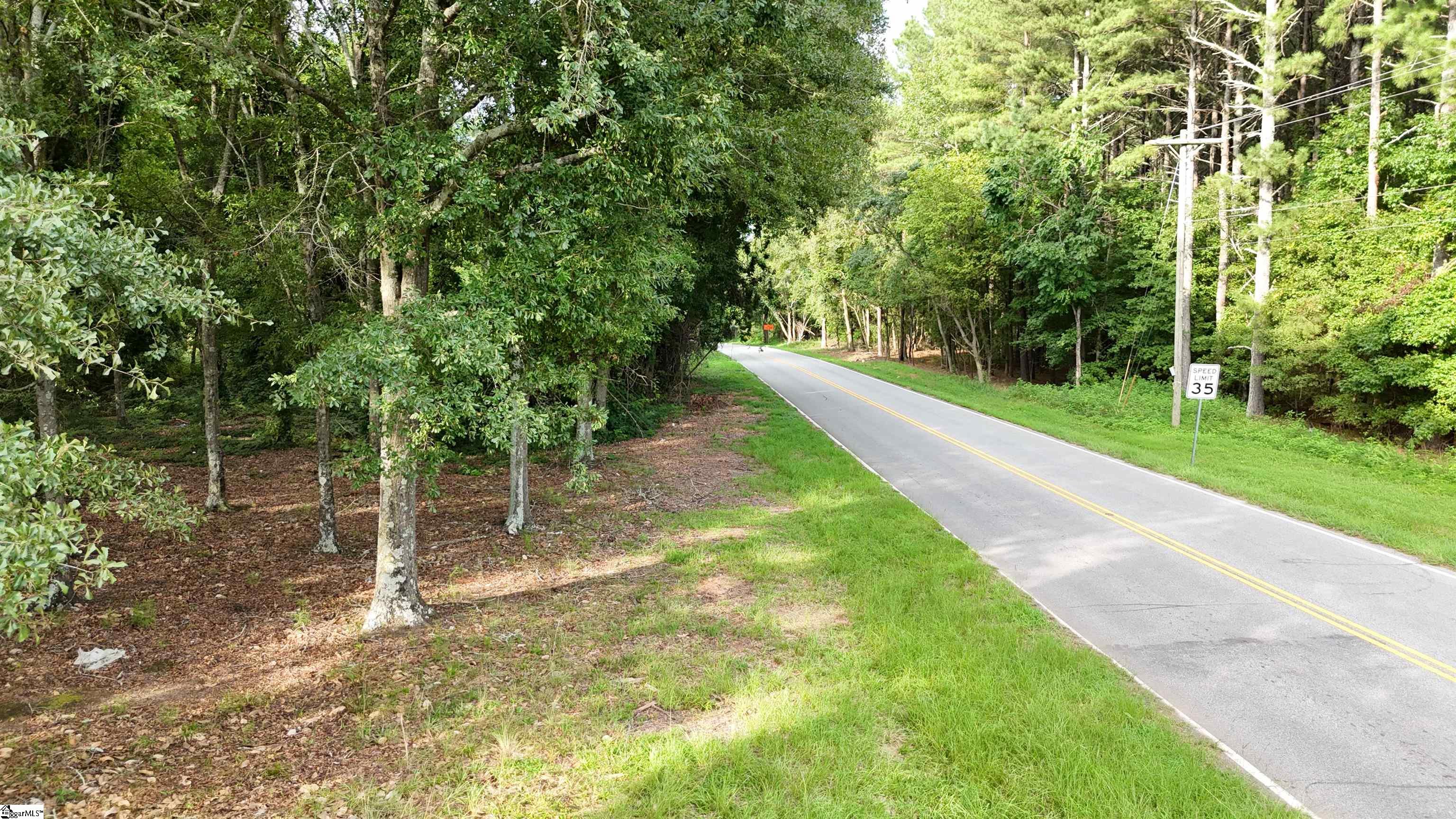 3501 River Road Powdersville, SC 29673