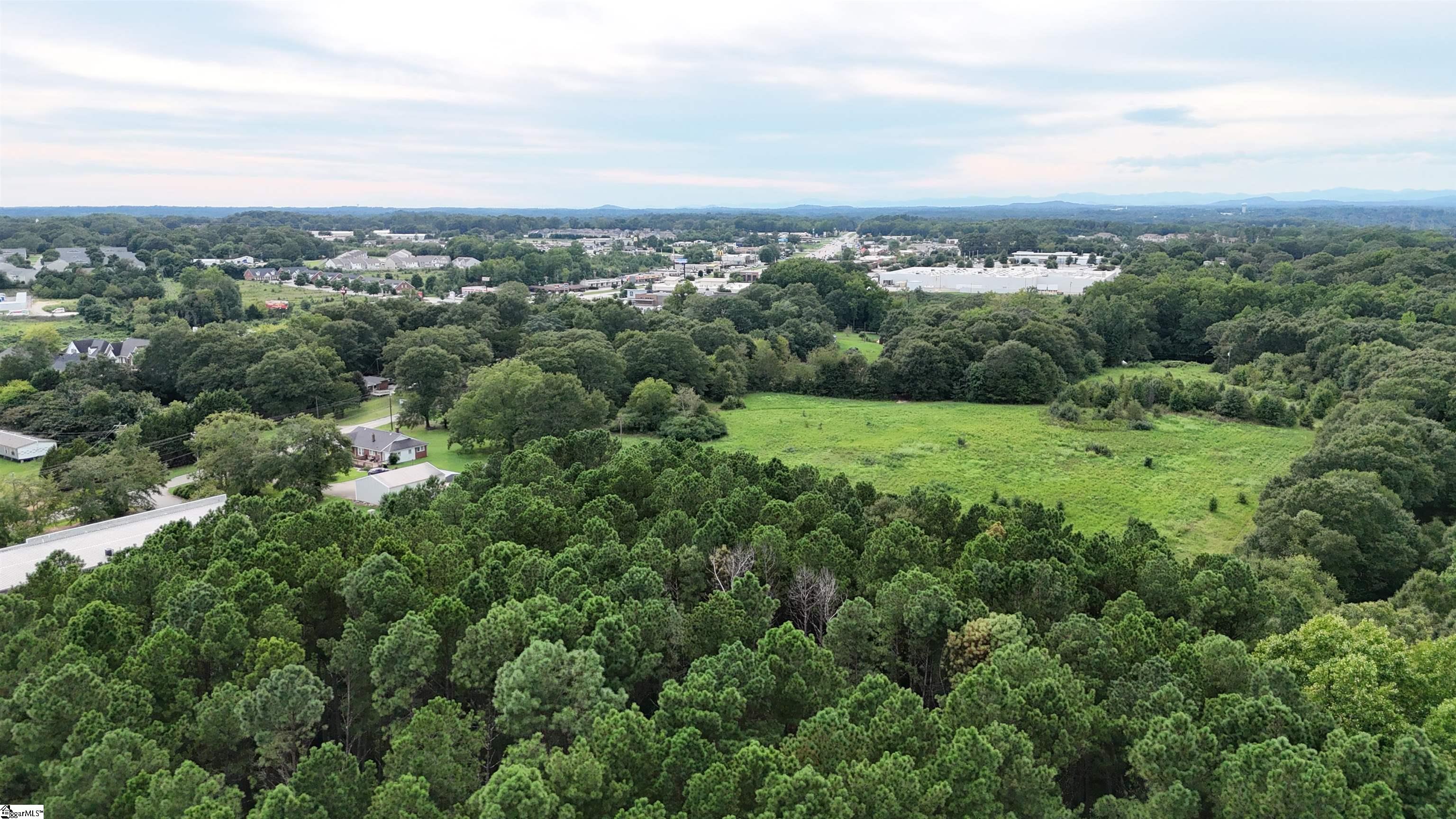 3501 River Road Powdersville, SC 29673