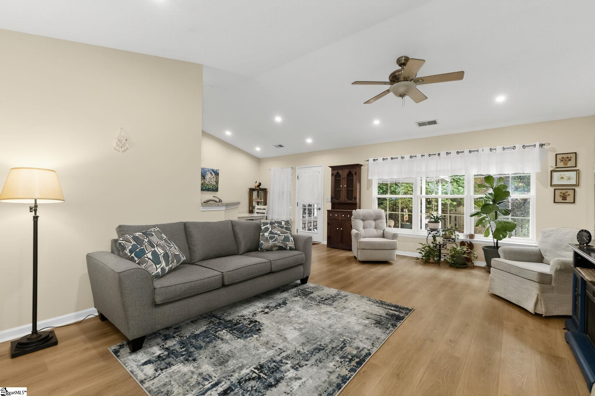 536 Laurel Meadows Parkway Greenville, SC 29607