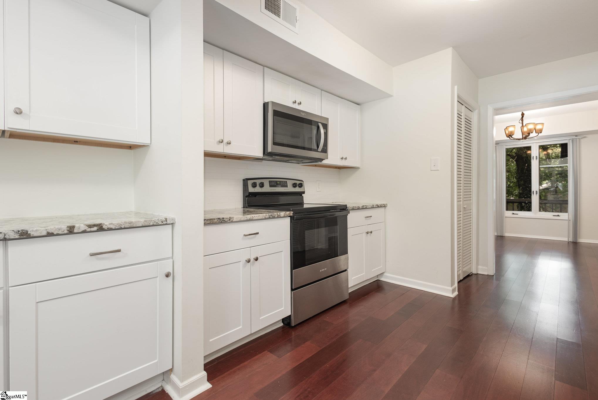 171 Ingleoak Lane Greenville, SC 29615