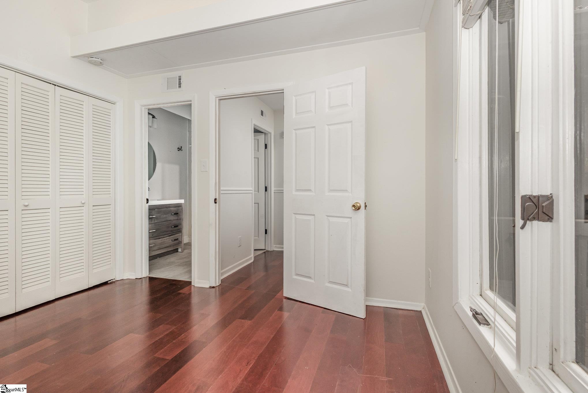 171 Ingleoak Lane Greenville, SC 29615