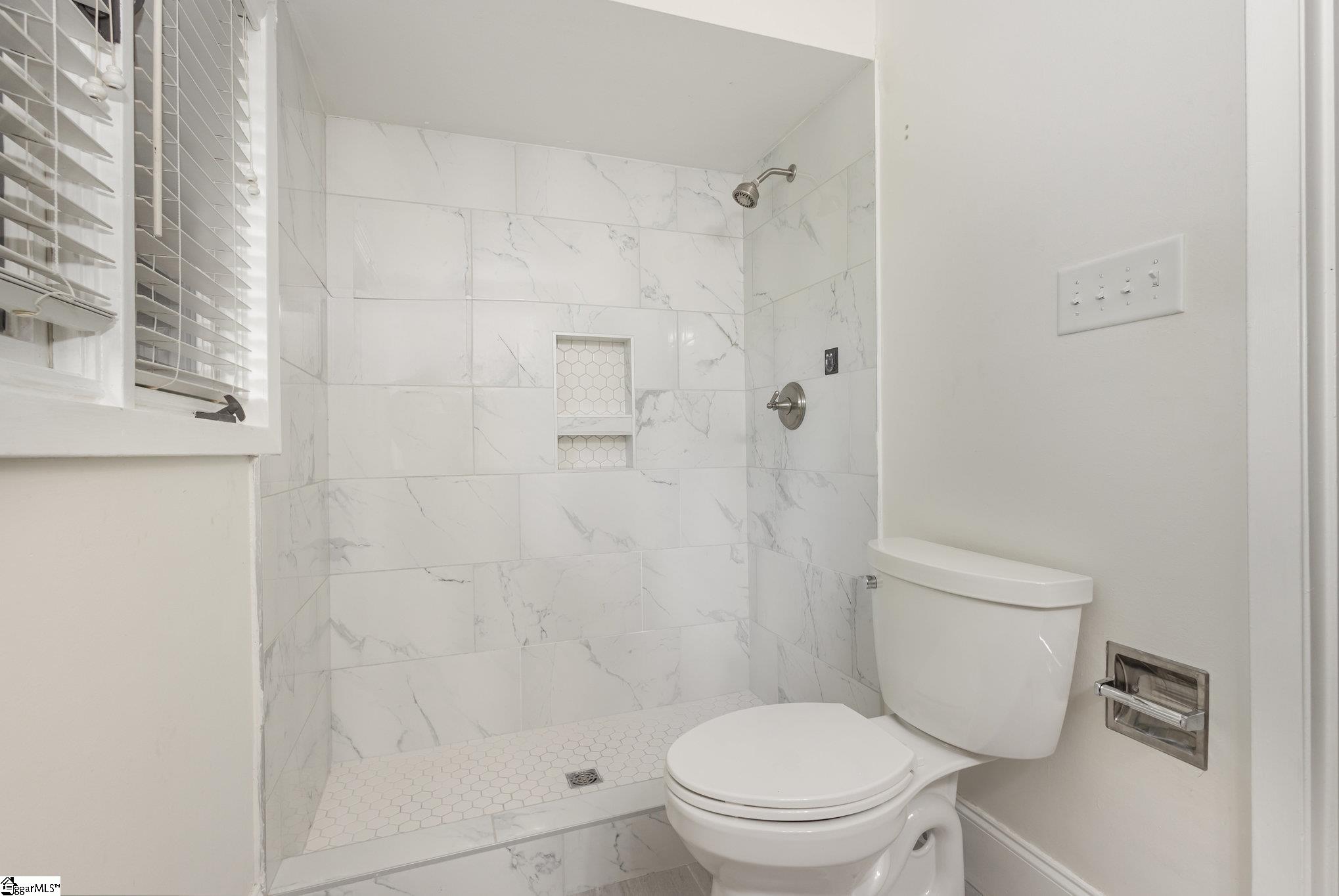 171 Ingleoak Lane Greenville, SC 29615