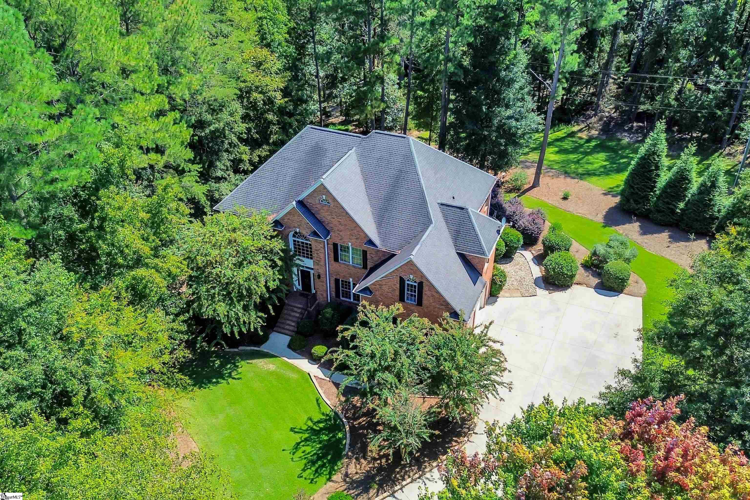 608 Virginia Pine Court Spartanburg, SC 29306