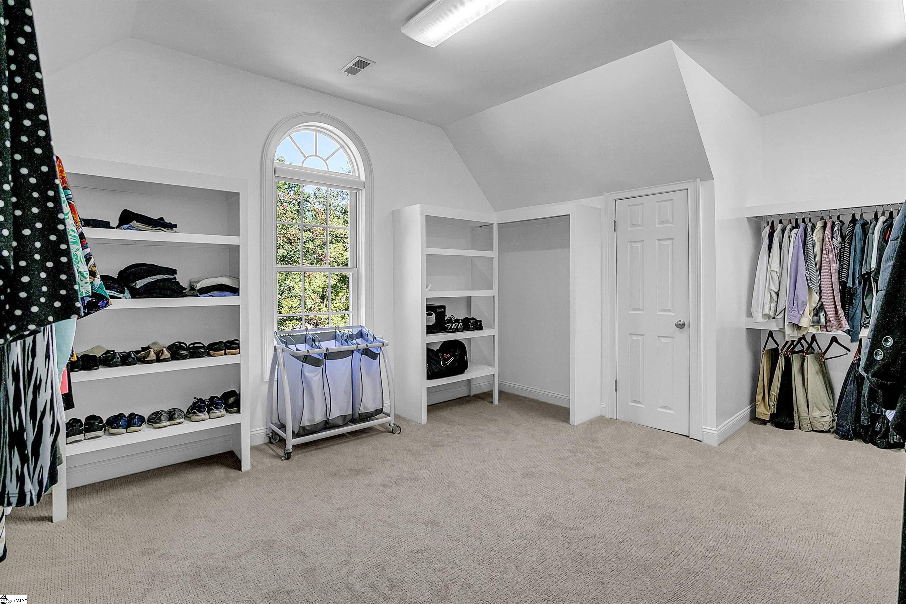 608 Virginia Pine Court Spartanburg, SC 29306