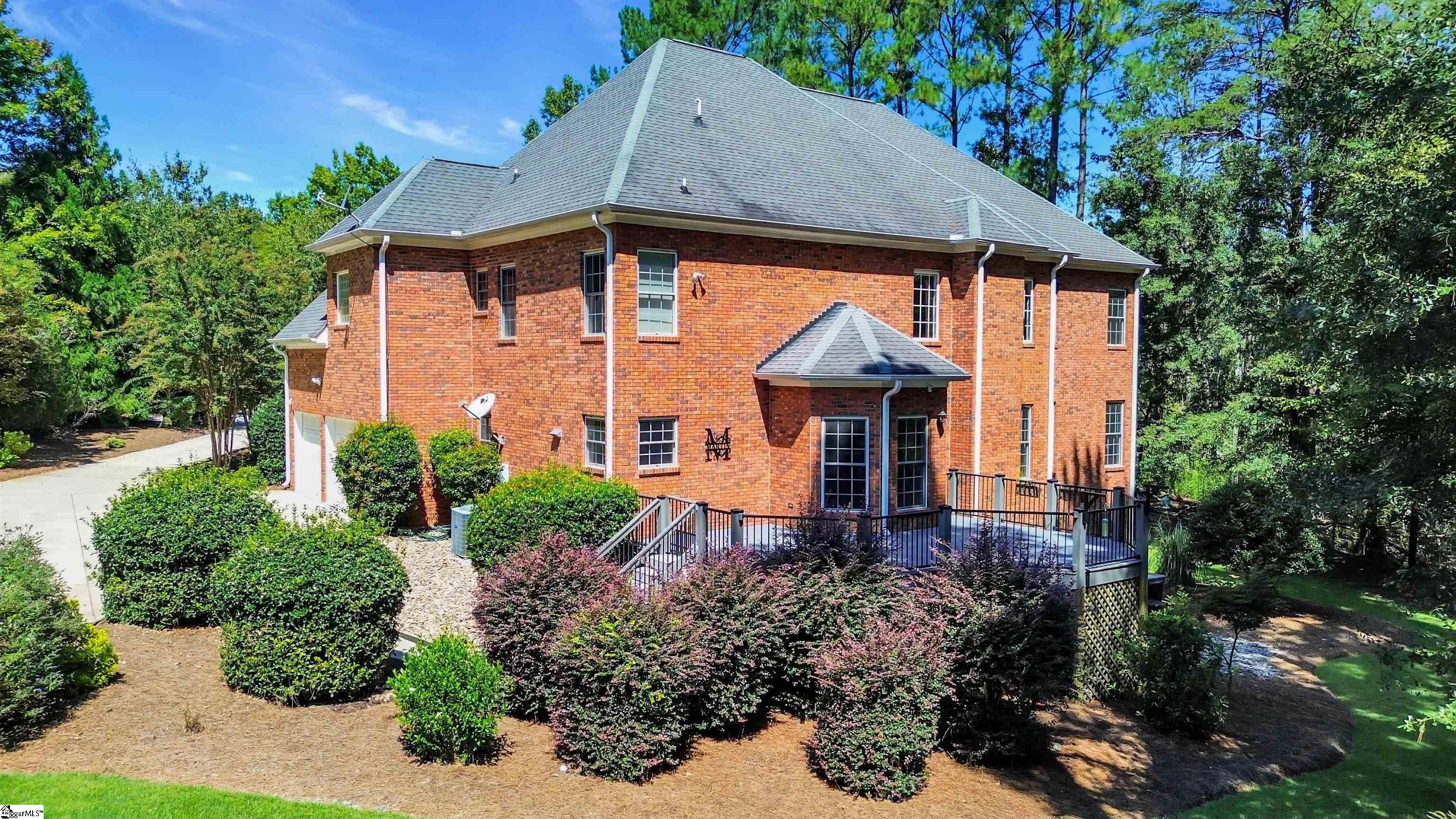 608 Virginia Pine Court Spartanburg, SC 29306