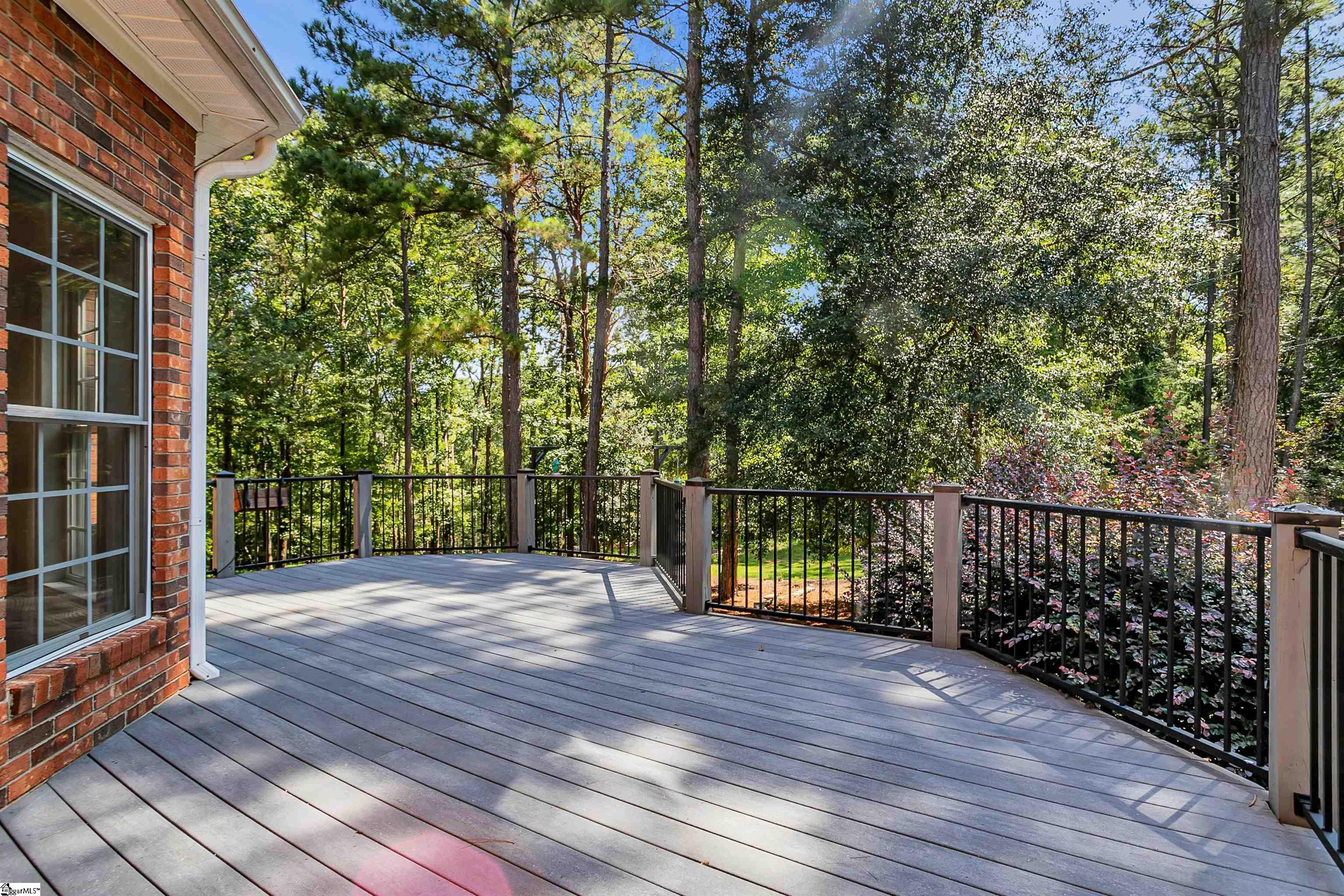 608 Virginia Pine Court Spartanburg, SC 29306